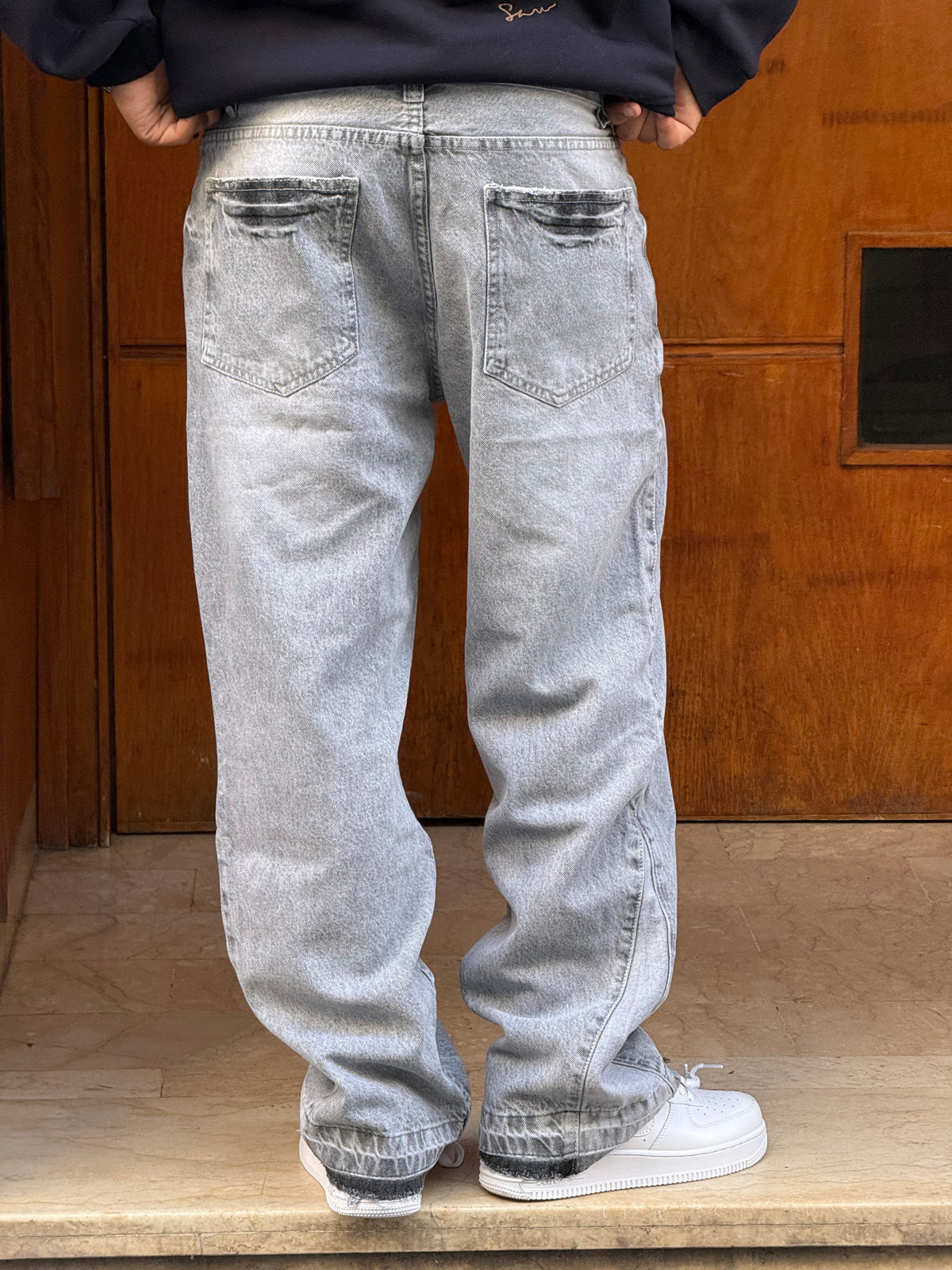 FLARED JEANS (GREY)