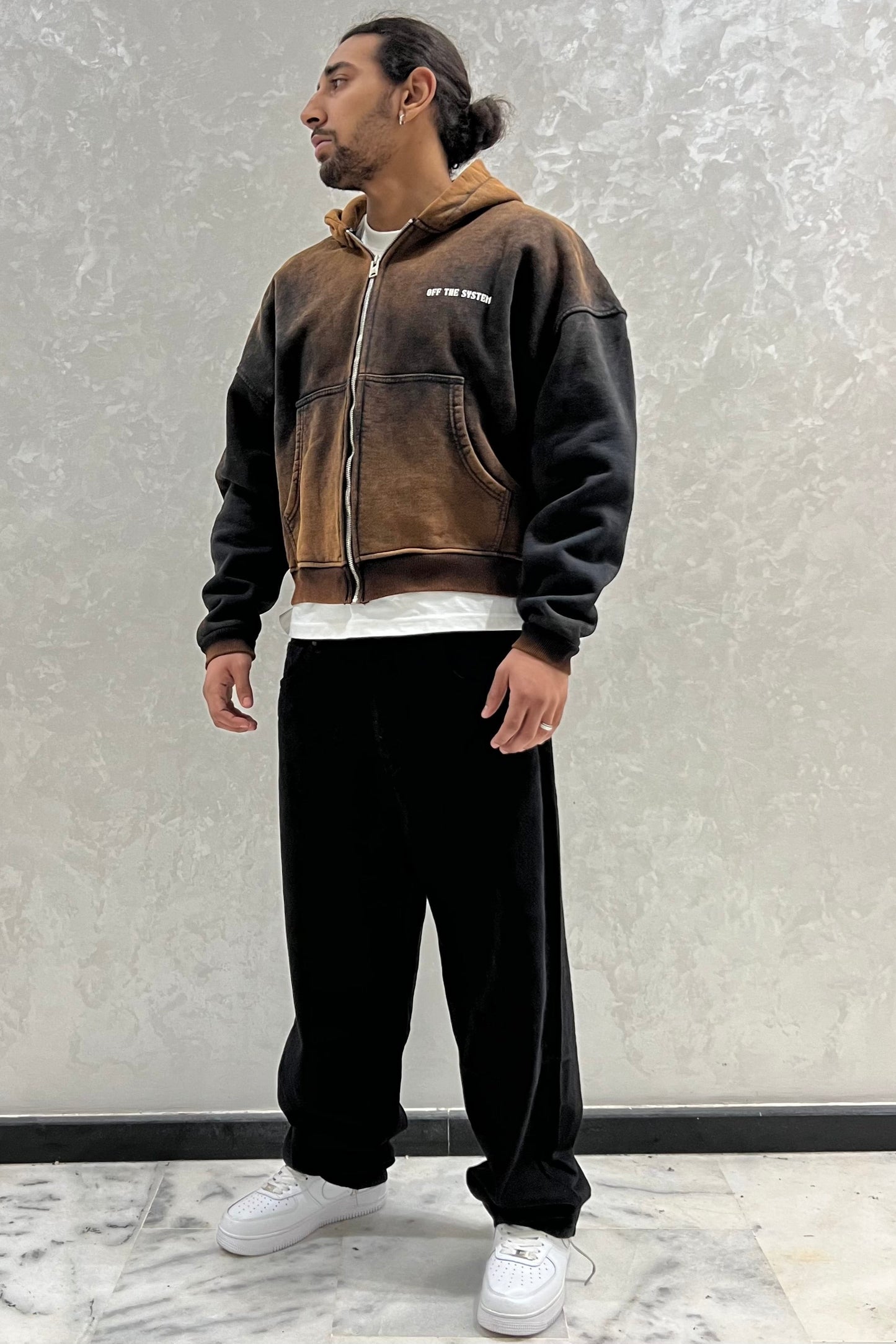 CROPPED ZIPPED HOODIE (DELAVE)
