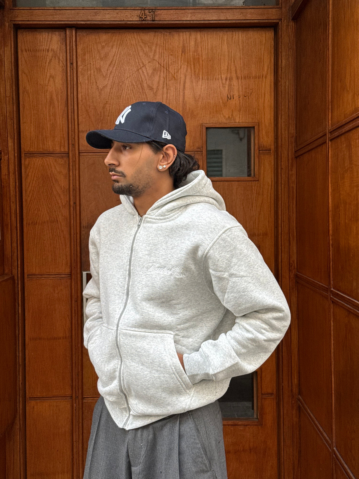 HOODIES ZIP BARRIER STATE GREY BL
