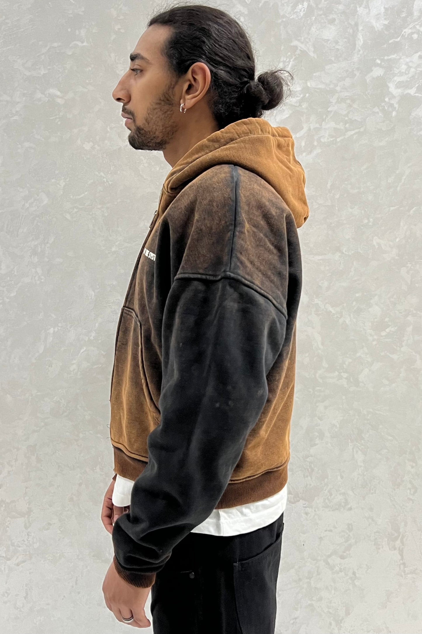 CROPPED ZIPPED HOODIE (DELAVE)