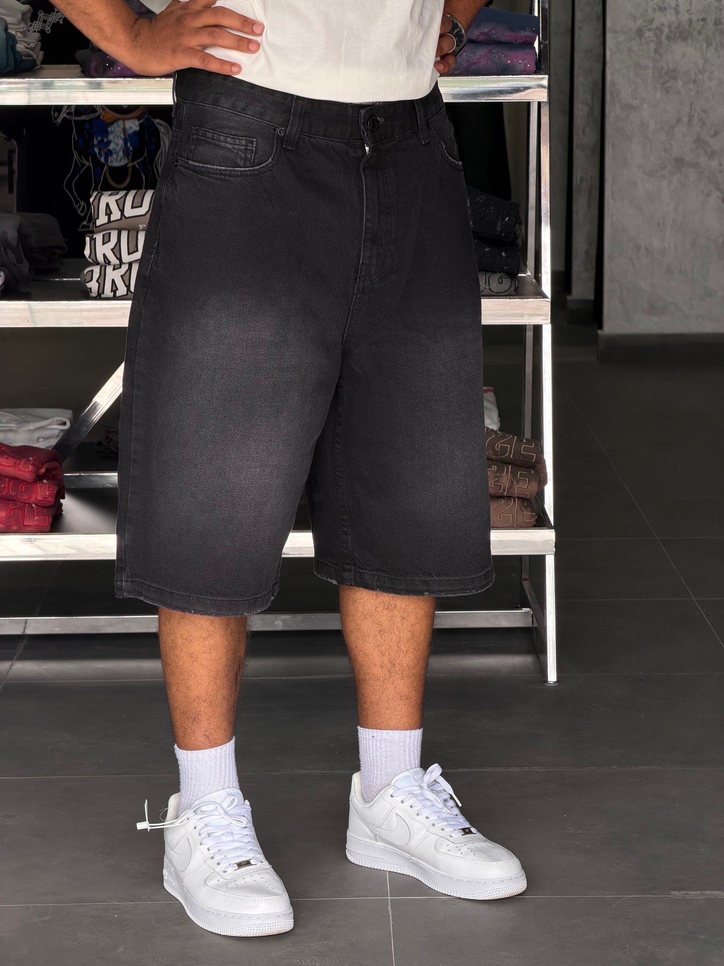 SKATER JORTS BLACK BS