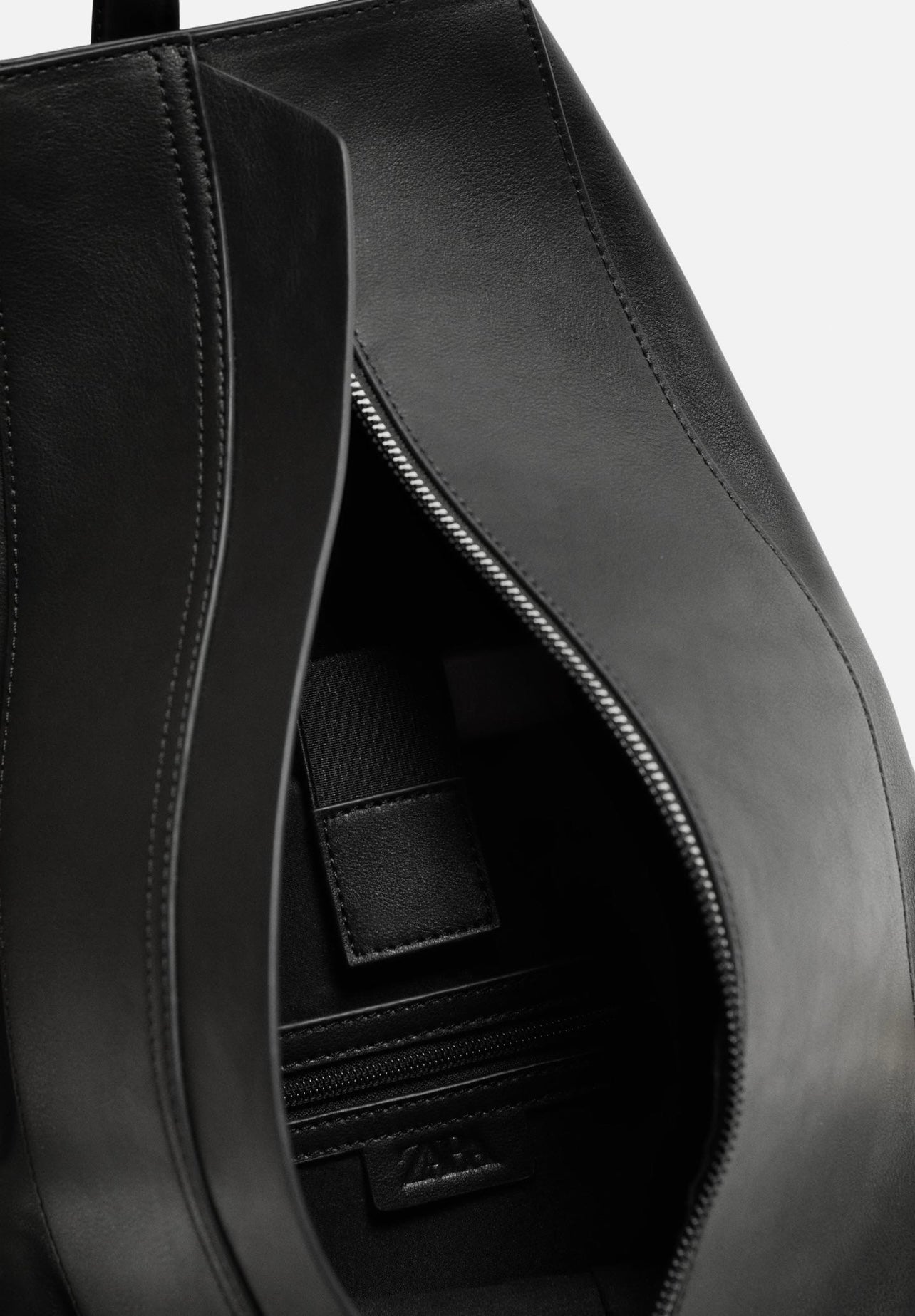 BACKPACK GEOMETRIC ZARA NOIR