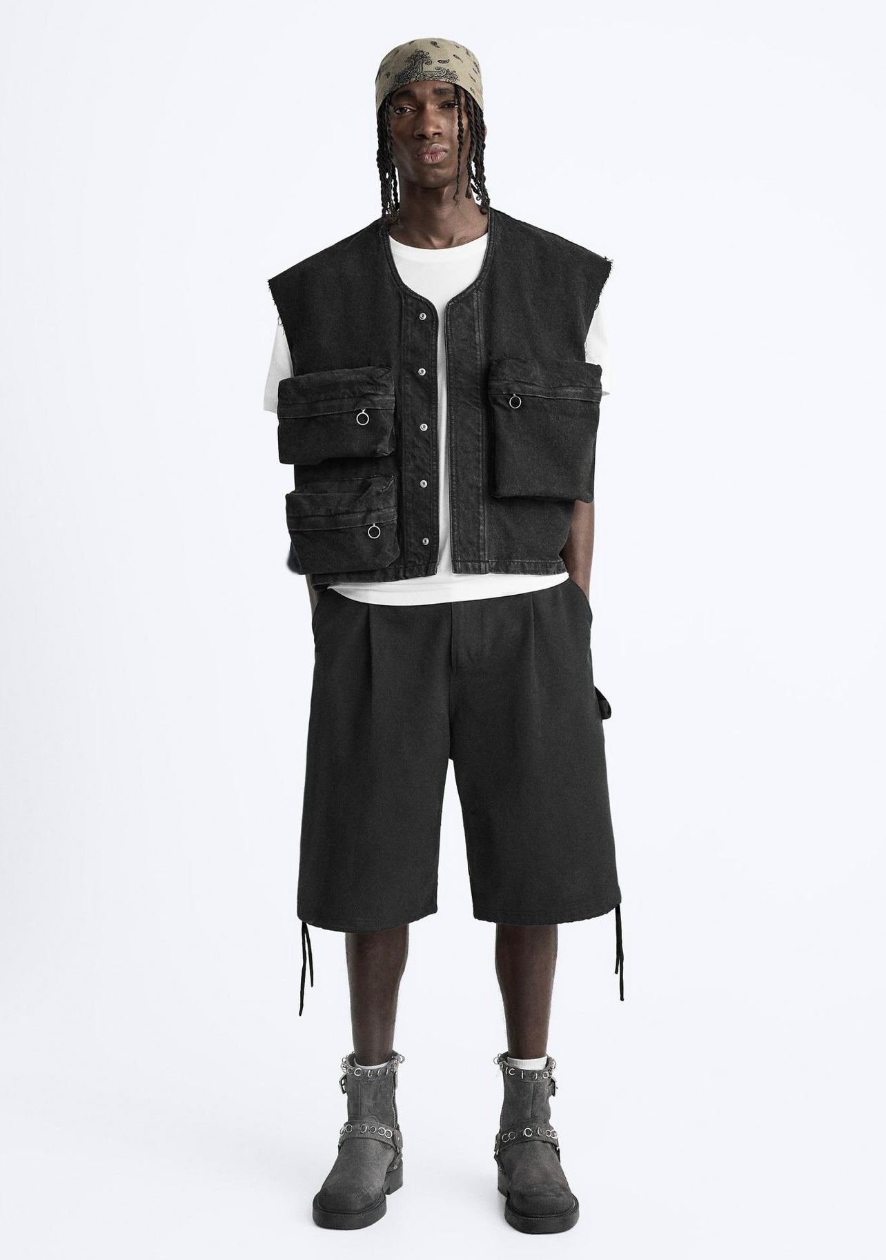 CARPENTER BERMUDA SHORT WHIT POCKET ZARA