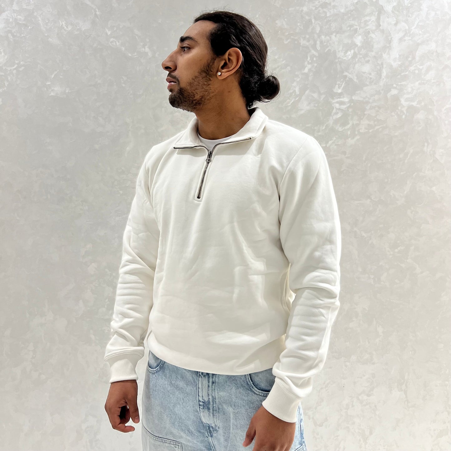 PULL À COL ZIP BLANC