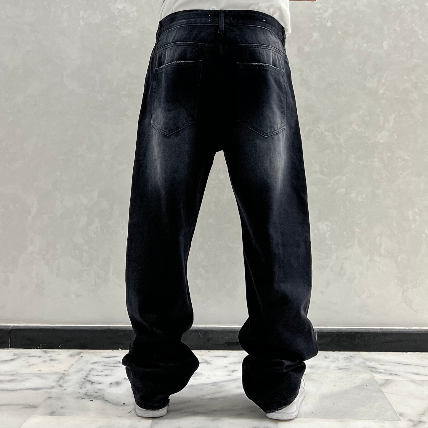 BAGGY JEANS NOIR SIMPLE