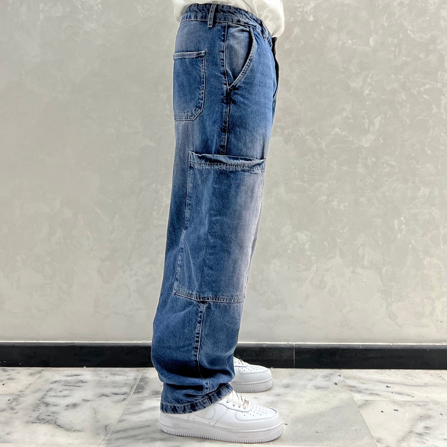 CARGO (BLEU ROSE DELAVE)