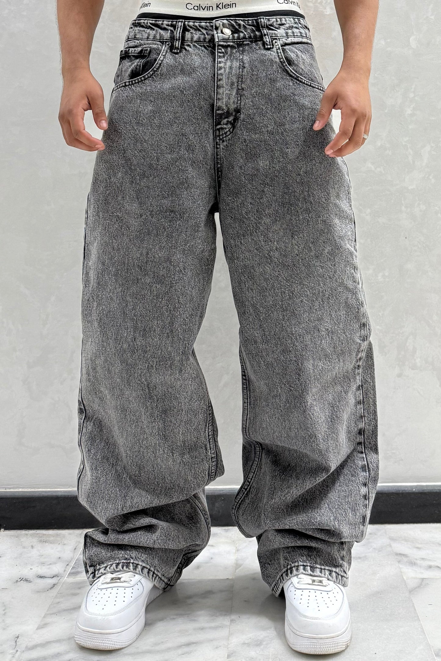 SUPPER BAGGY BASKETBALL GRIS LC