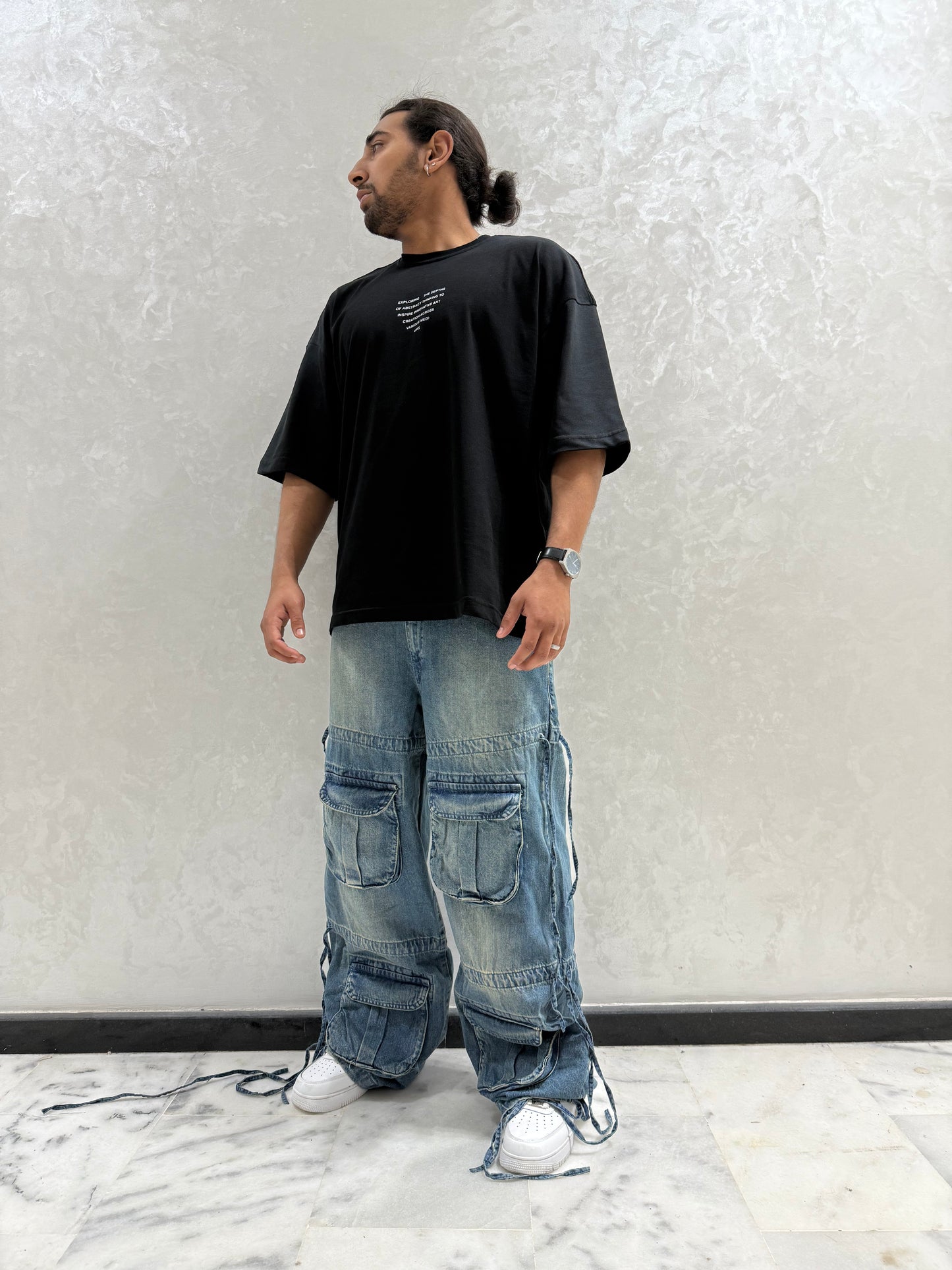 T-SHIRT EXPLORING BLACK SR