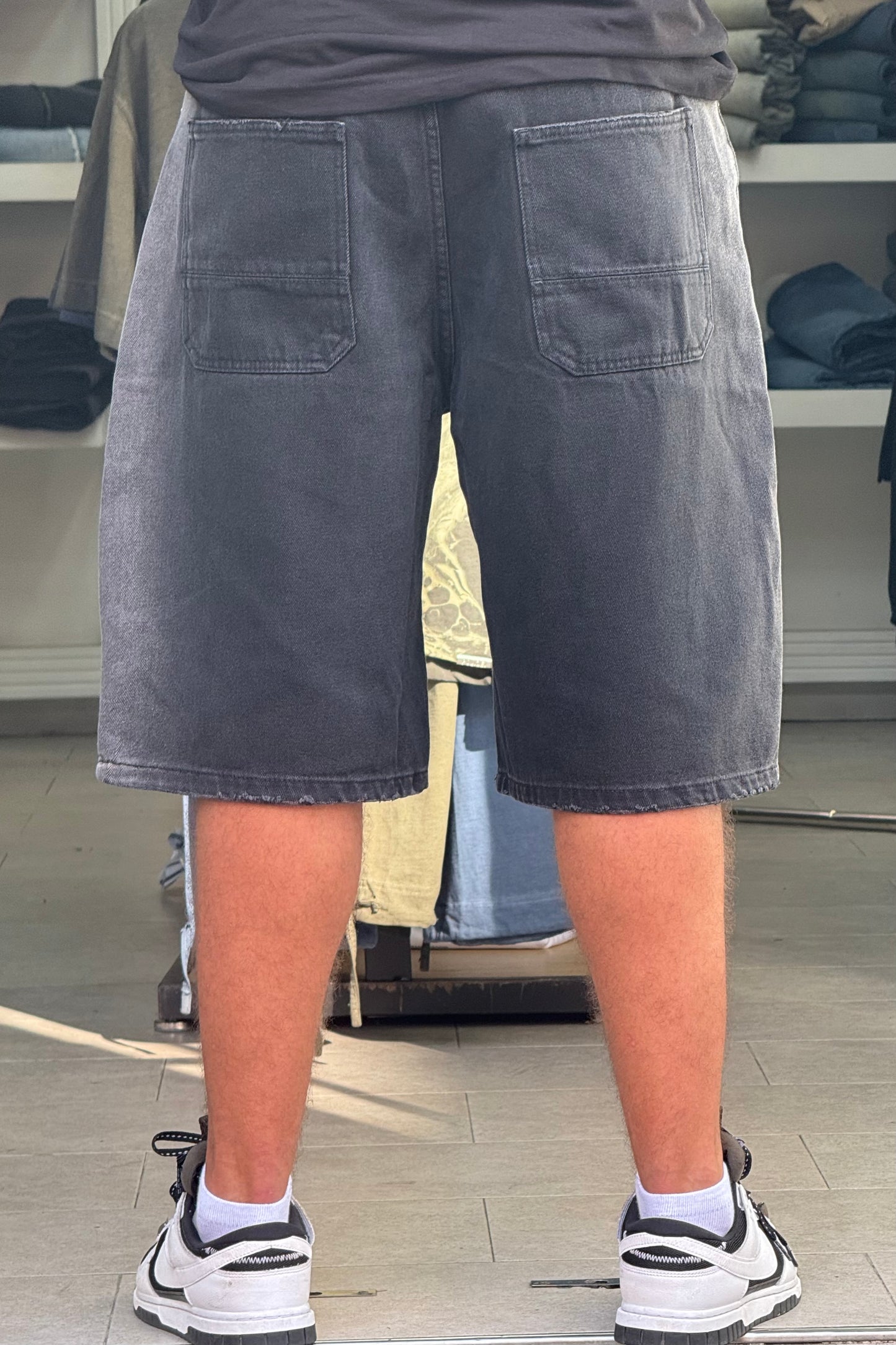 SKATER JORTS NOIR DEGRADE