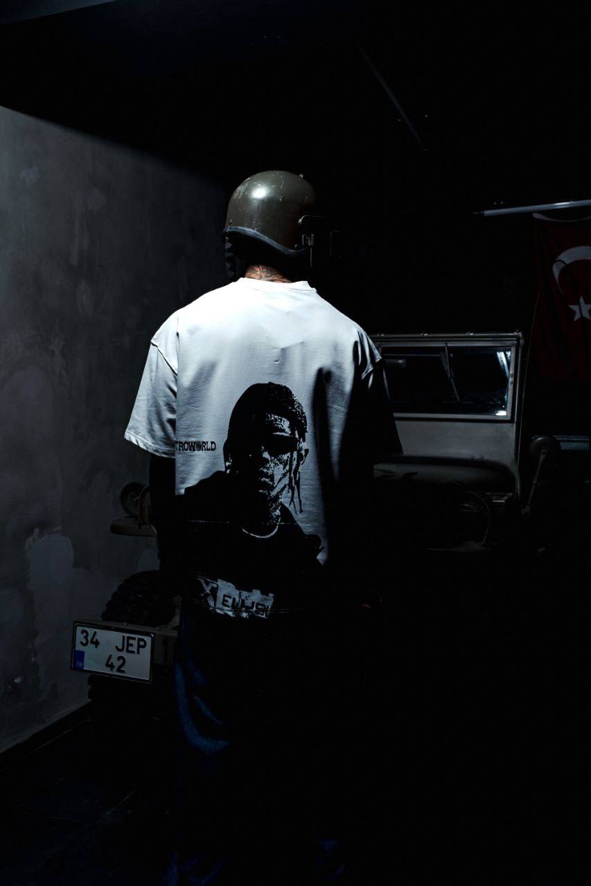 T-SHIRT TRAVIS SCOTT WHITE ESCO
