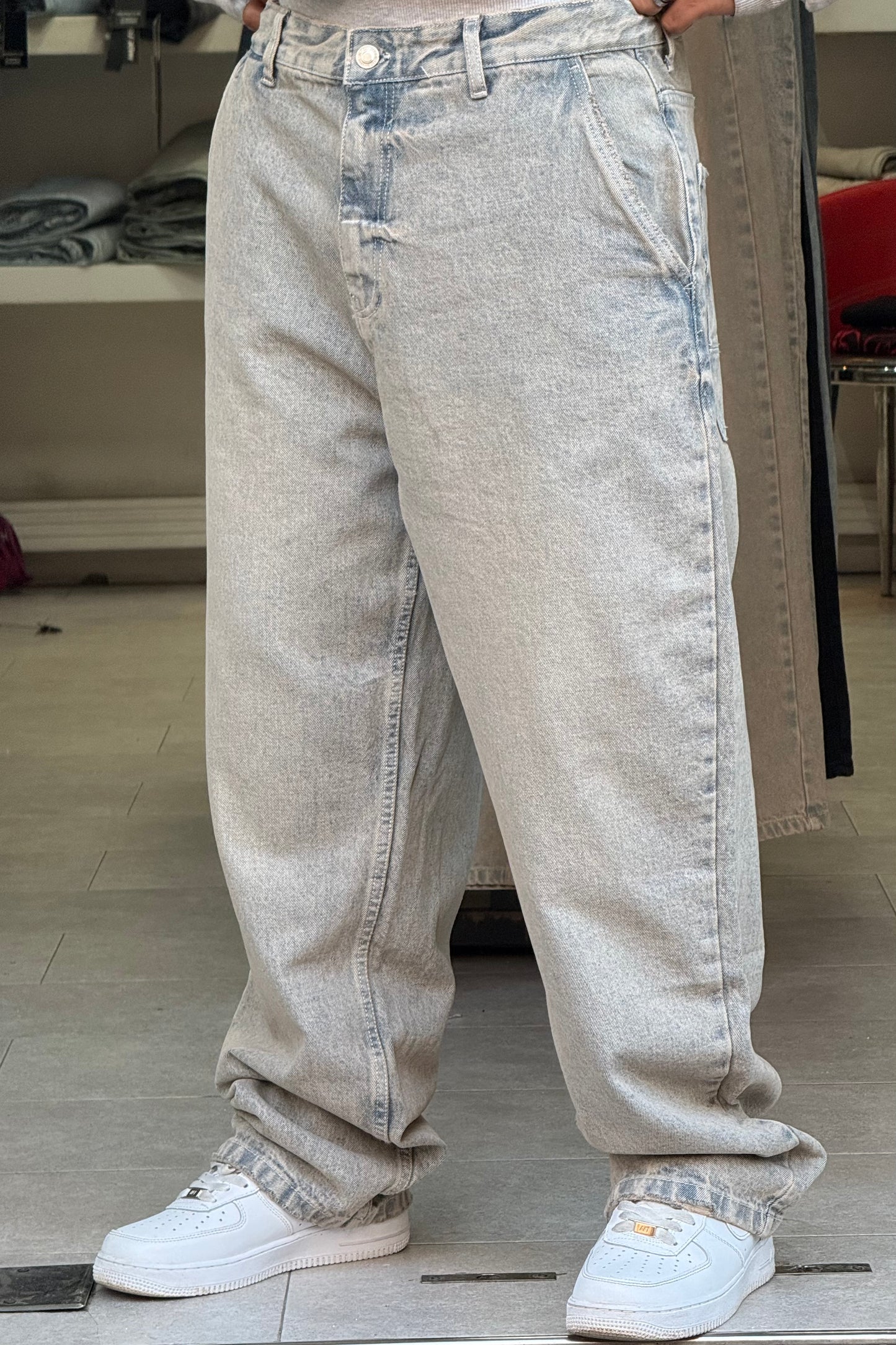 SKATER JEANS DIRTY CLAIR 2