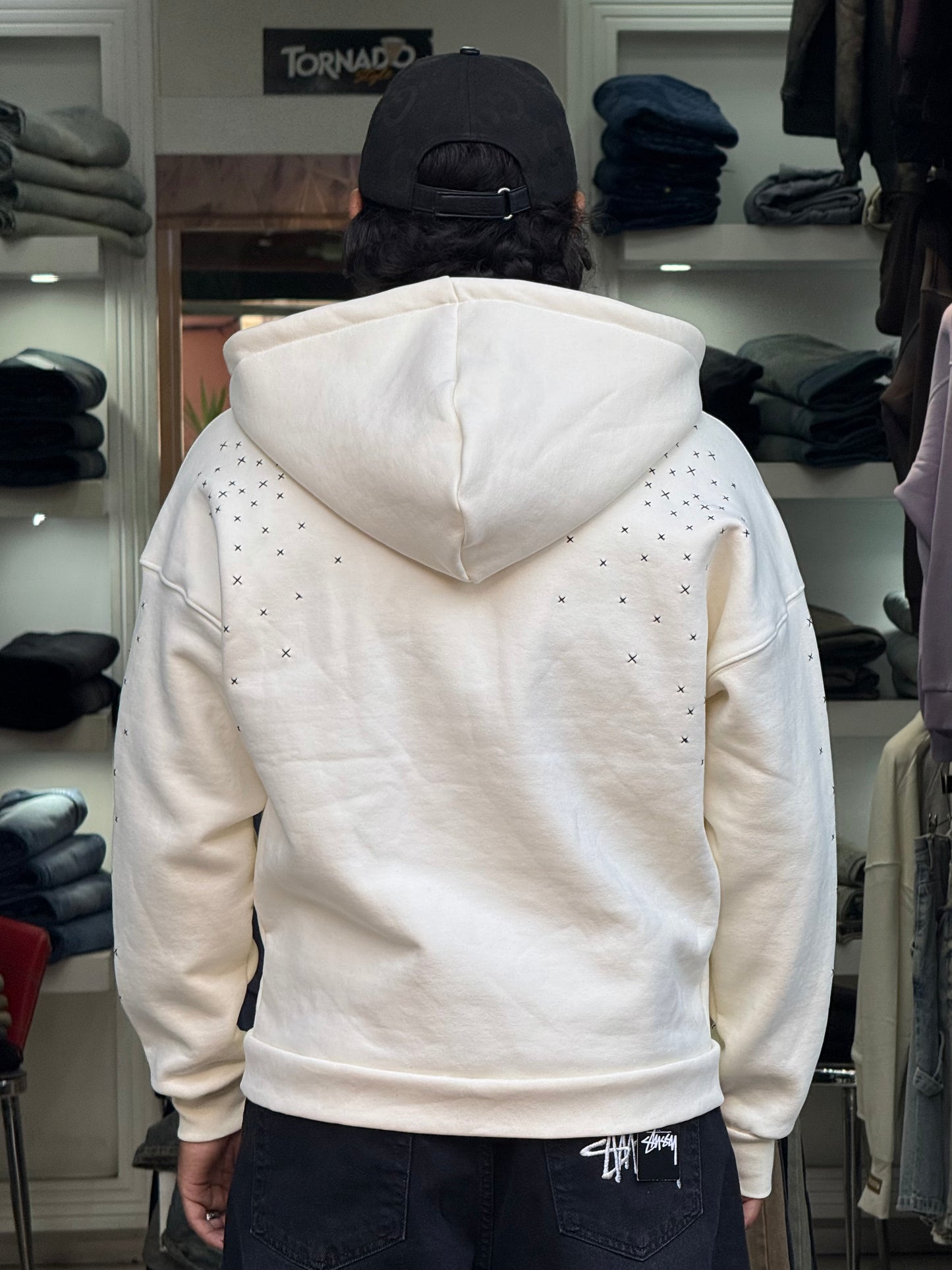 HOODIES ZIP + WHITE