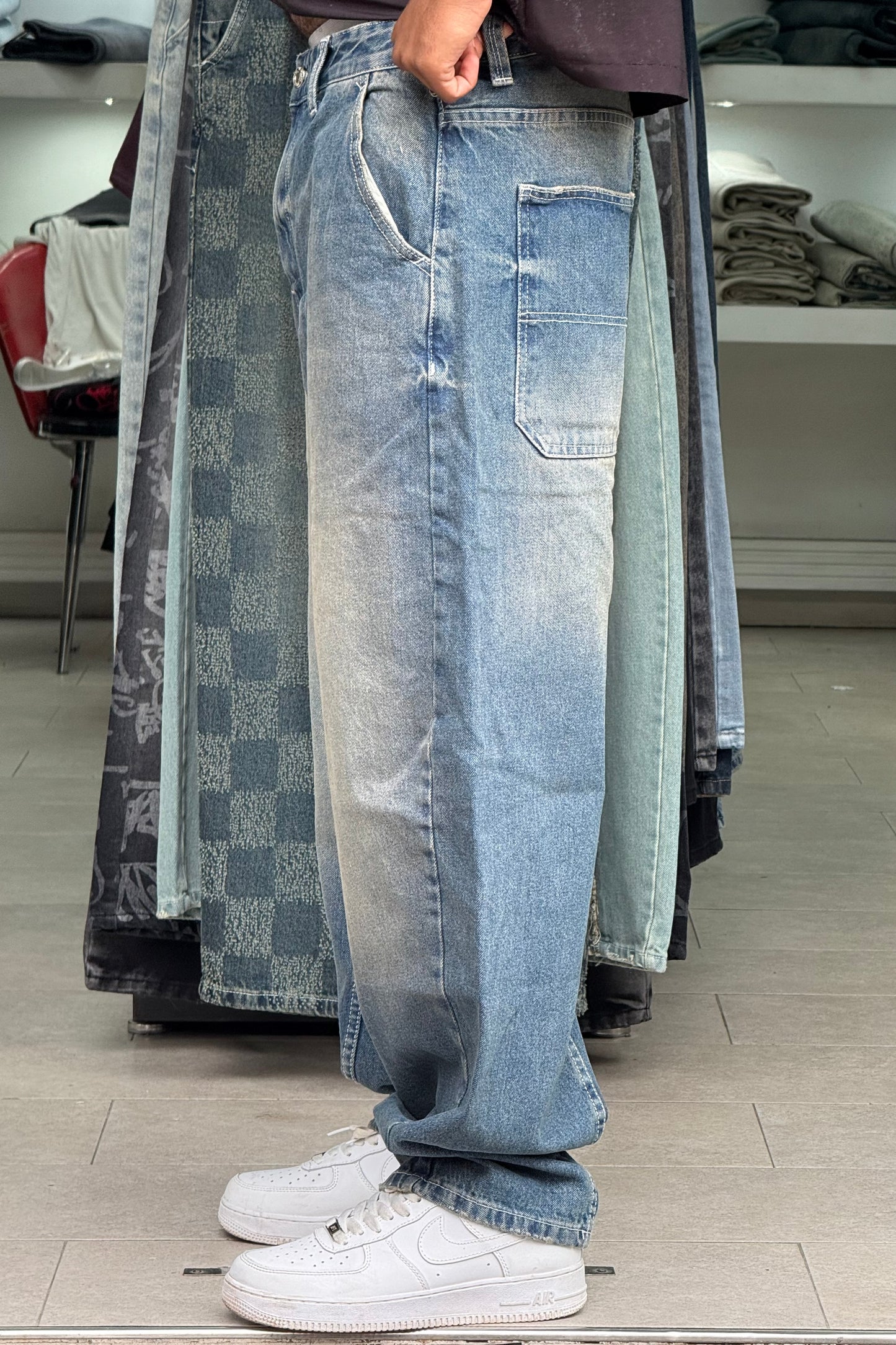 BALLOON FIT JEANS DIRTY