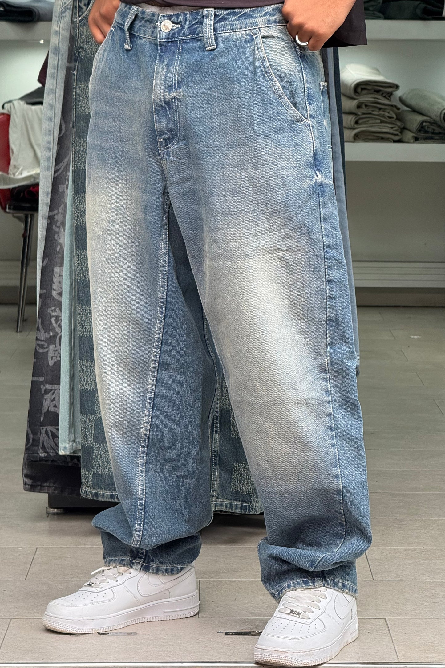 BALLOON FIT JEANS DIRTY