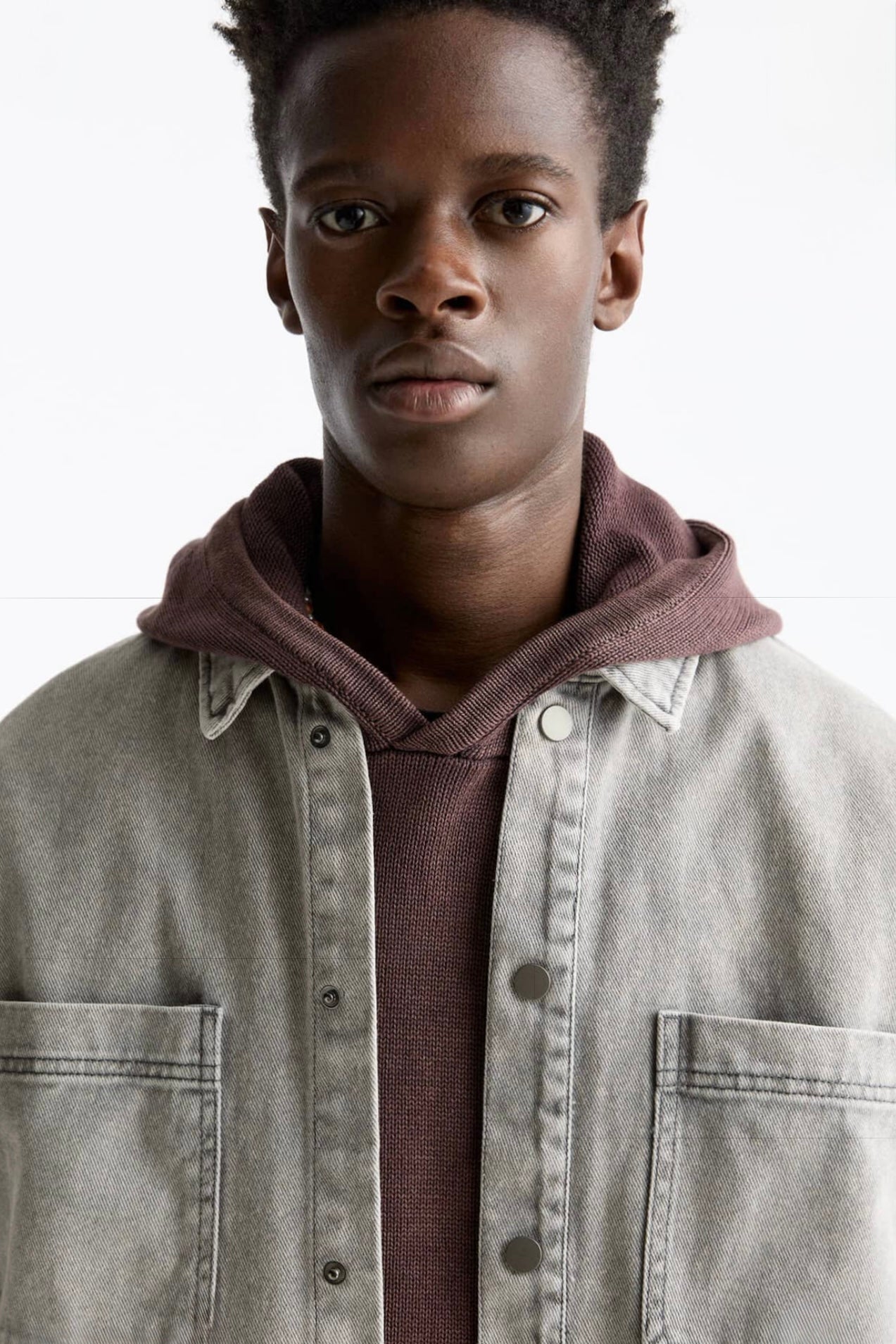 SURCHEMISE GRIS PULL & BEAR
