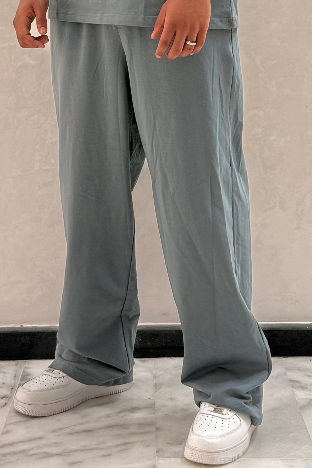 PANTALON OVERSIZE GRIS