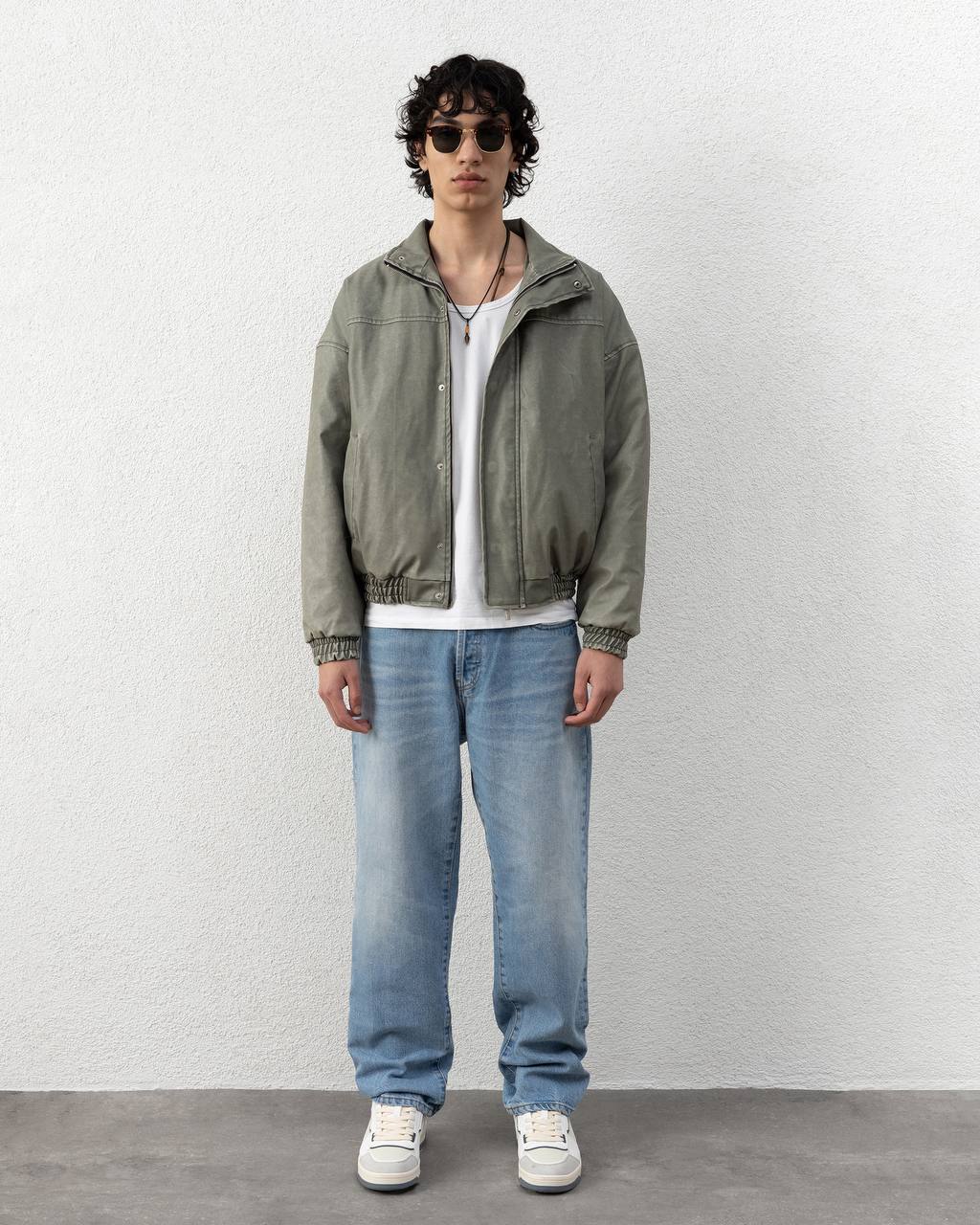 JACKET OFF THE SYSTEM (VERT)