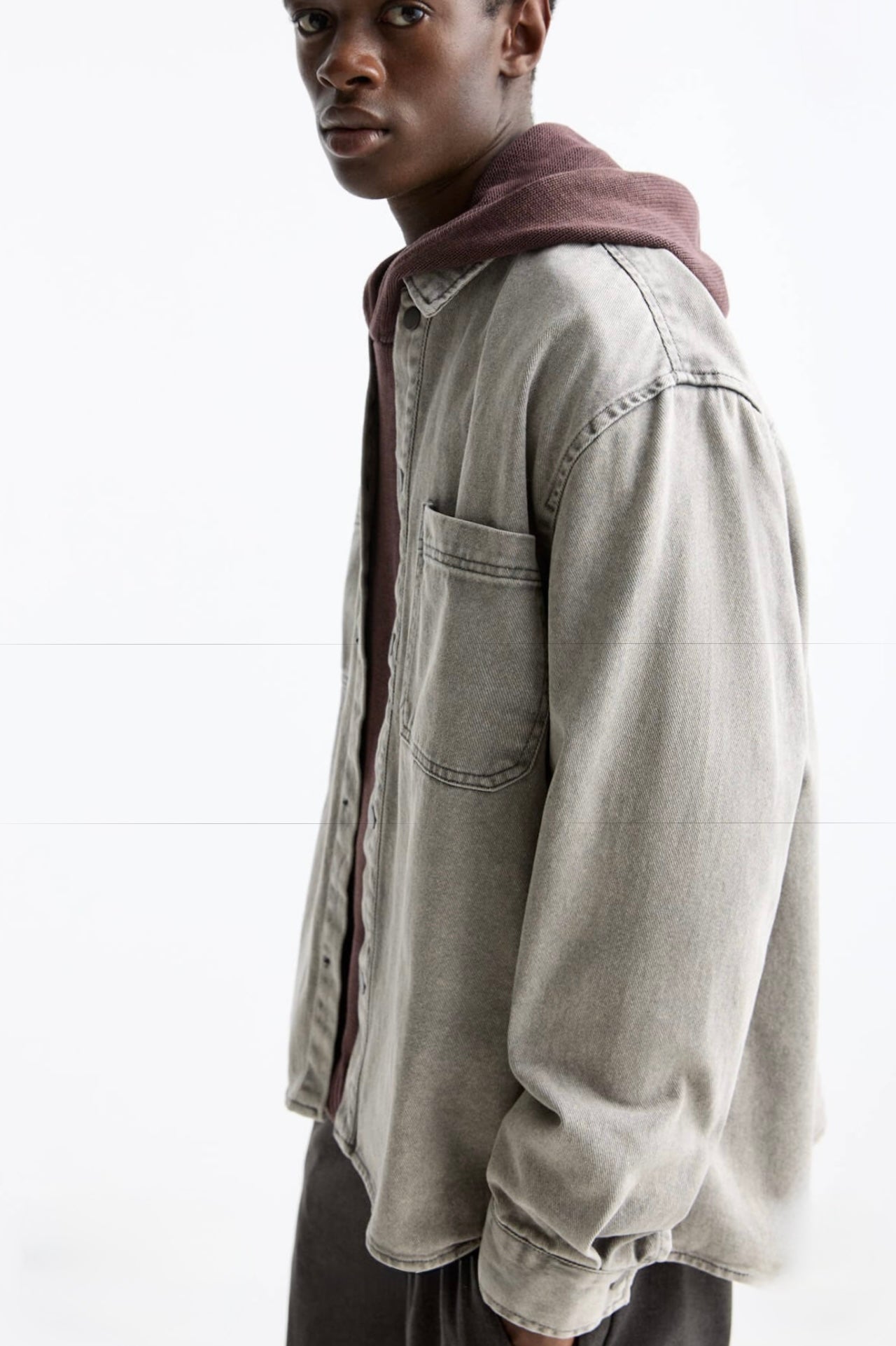 SURCHEMISE GRIS PULL & BEAR