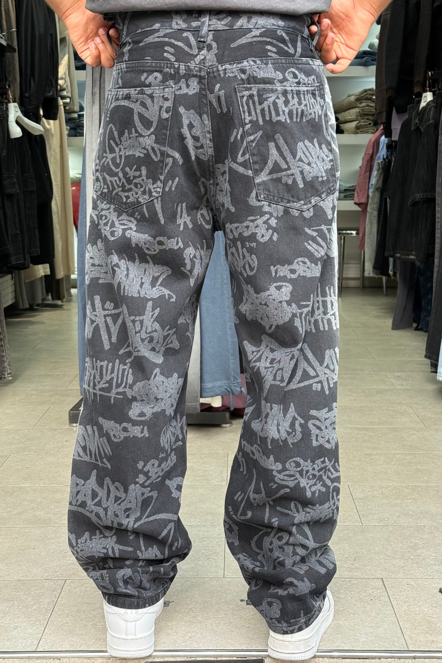 BAGGY JEANS GRAFFITI DEGRADE NOIR