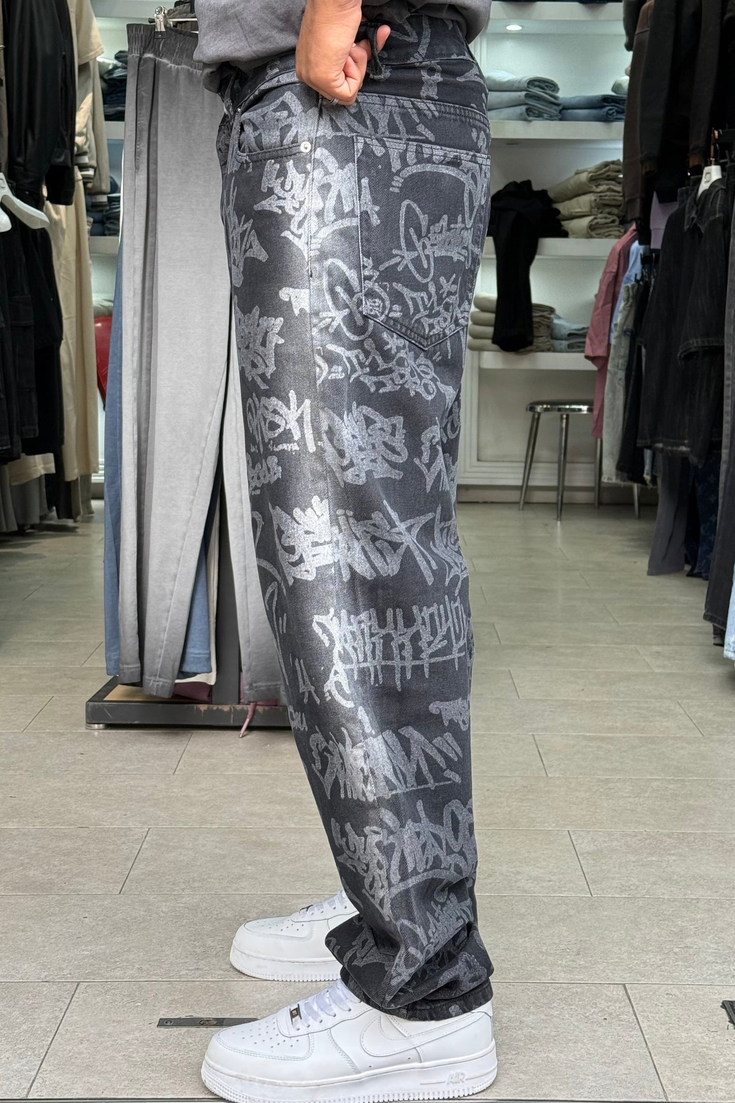BAGGY JEANS GRAFFITI DEGRADE NOIR
