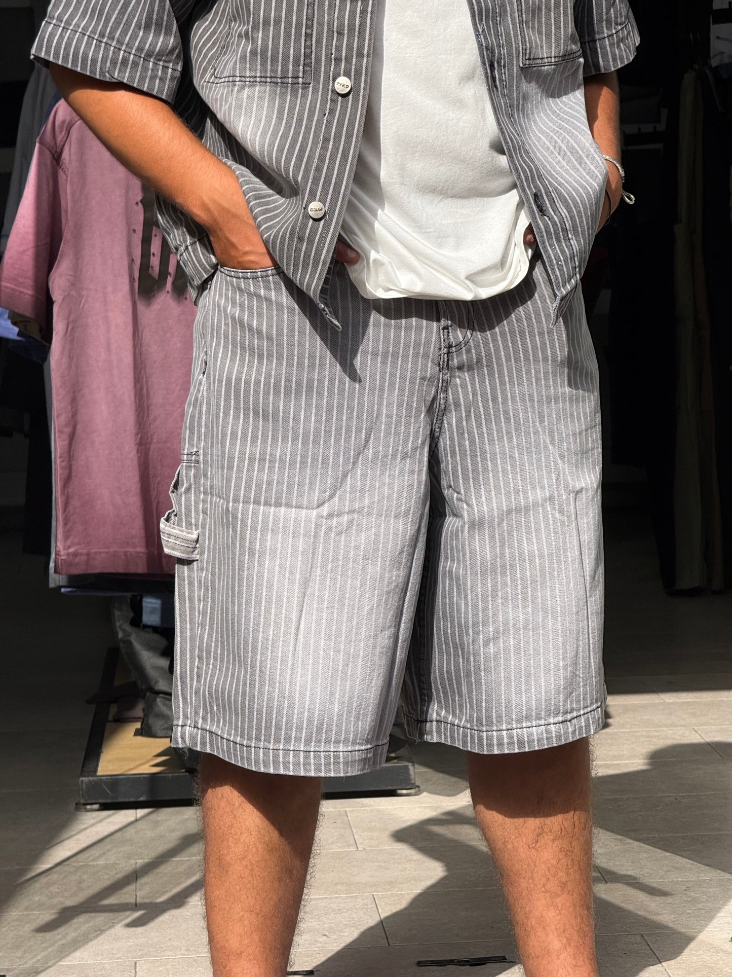 ENSEMBLE RAYEE GRIS PR