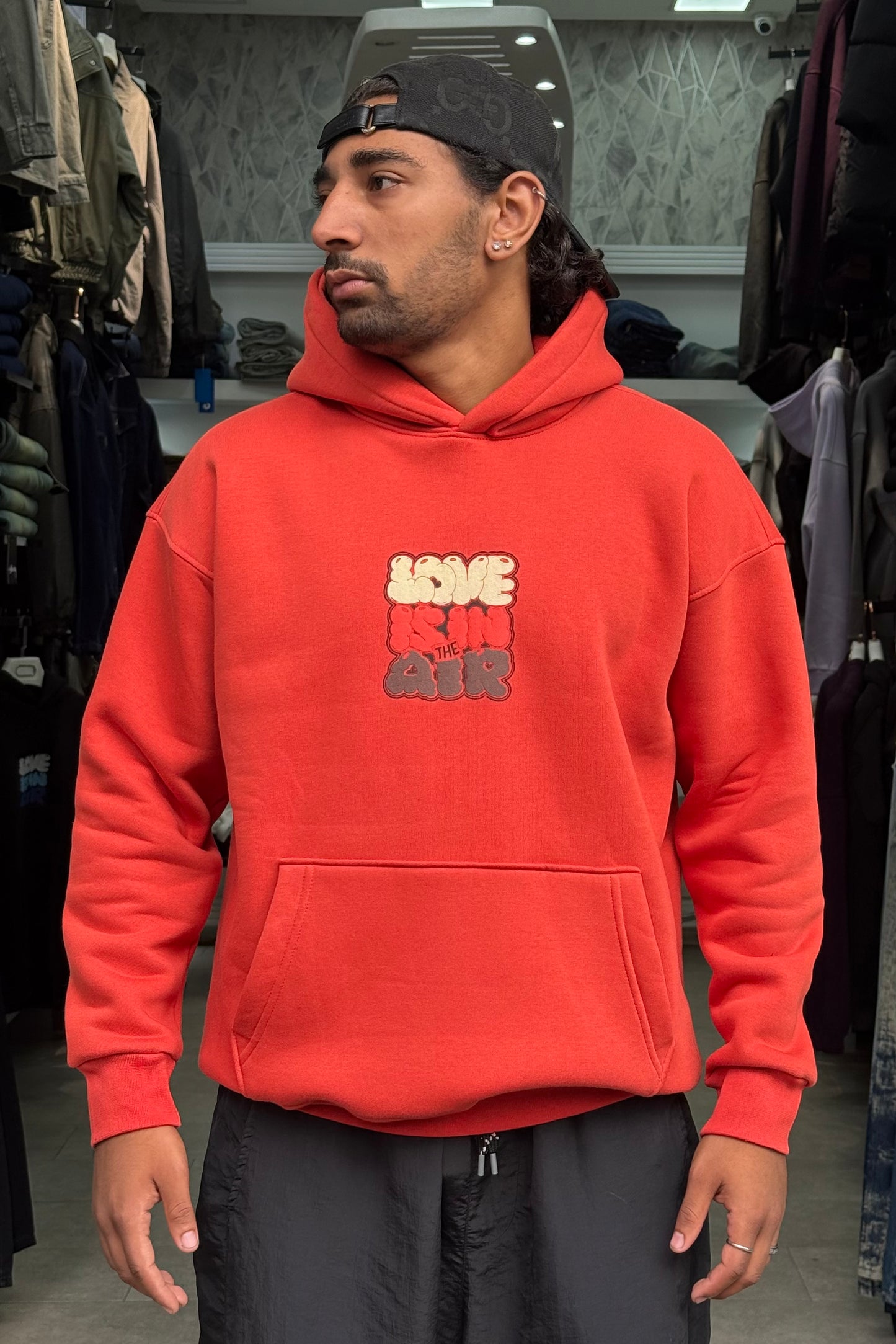 HOODIES LOVE IS IN THE AIR ORANGE