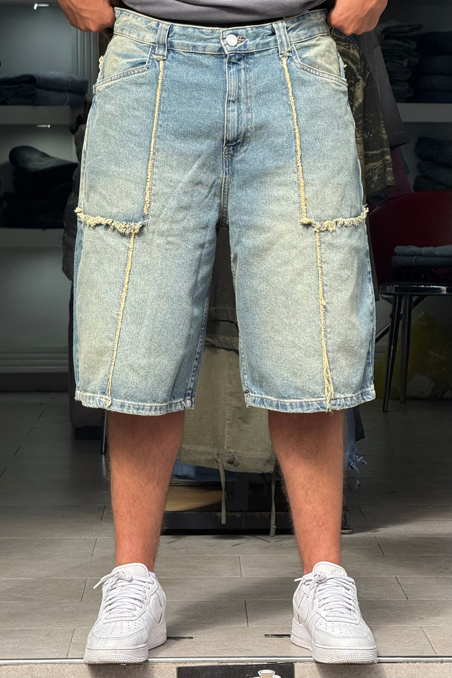 SKATER JORTS STORM DIRTY