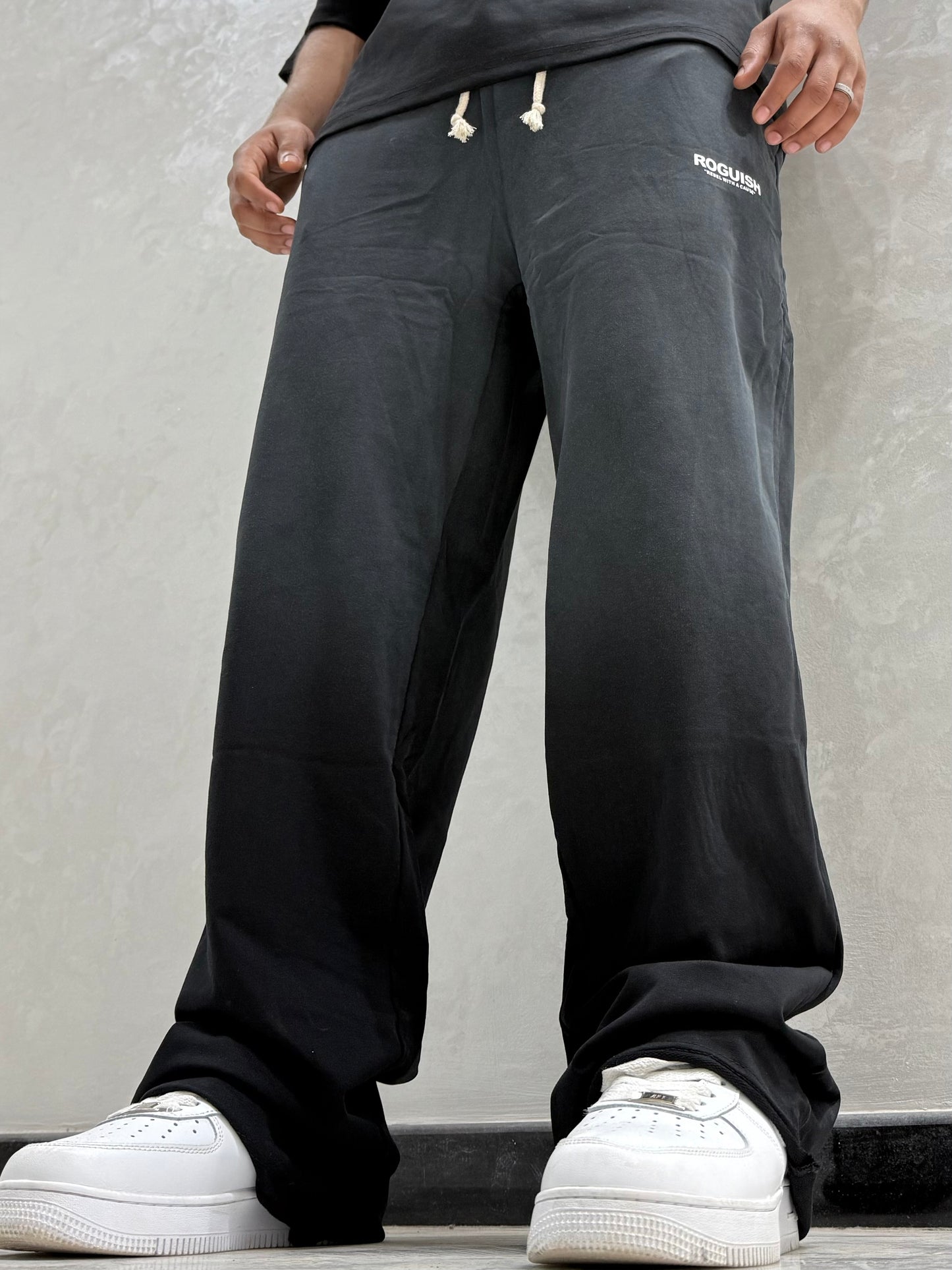 ENSEMBLE INSPIRE BLACK (ES) E71-59