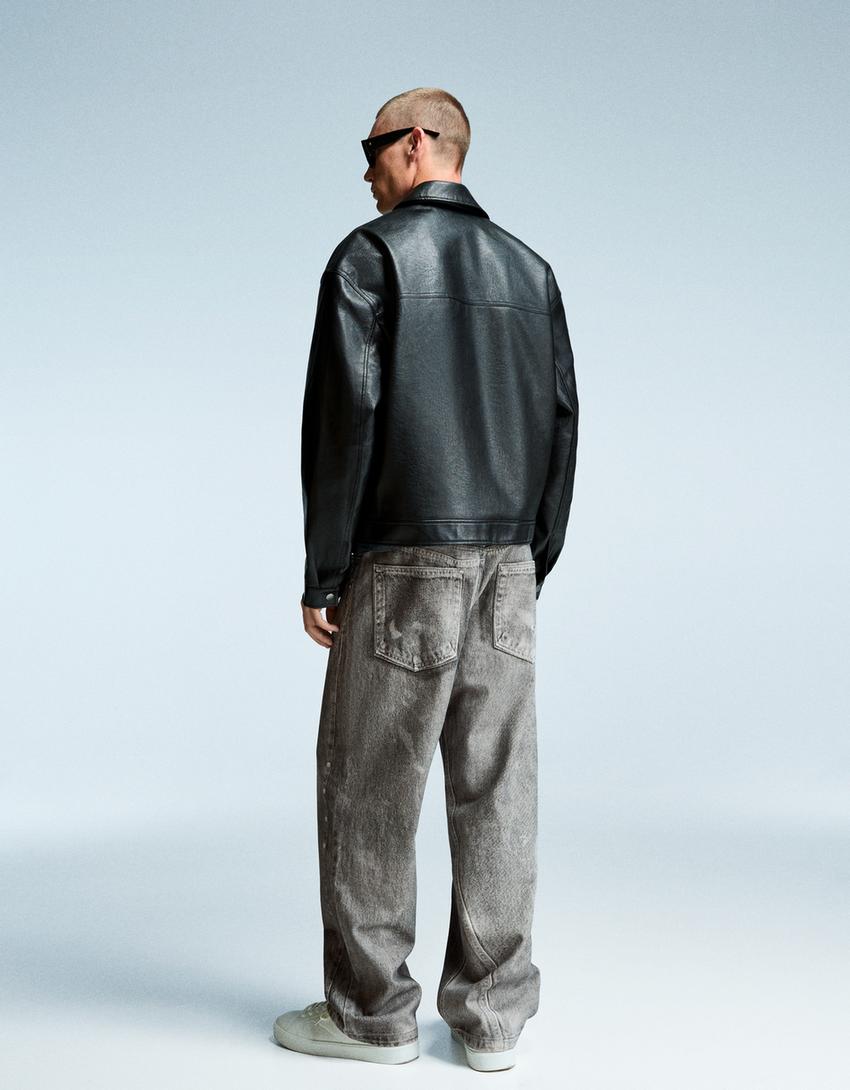 BAGGY JEANS IMPRIME GRIS BERSHKA