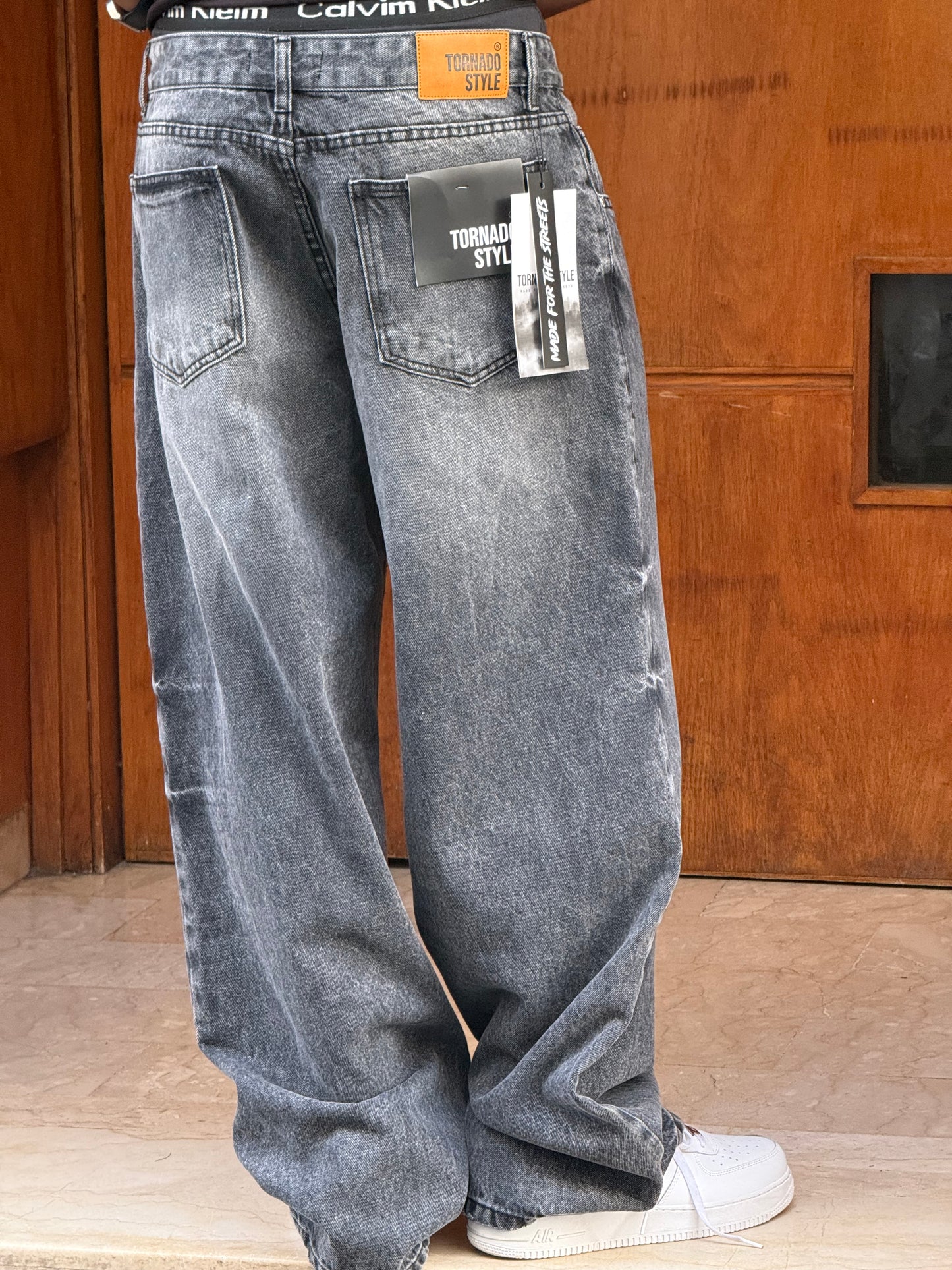 SUPPER BAGGY JEANS TORNADO STYLE (GRIS NOIR)