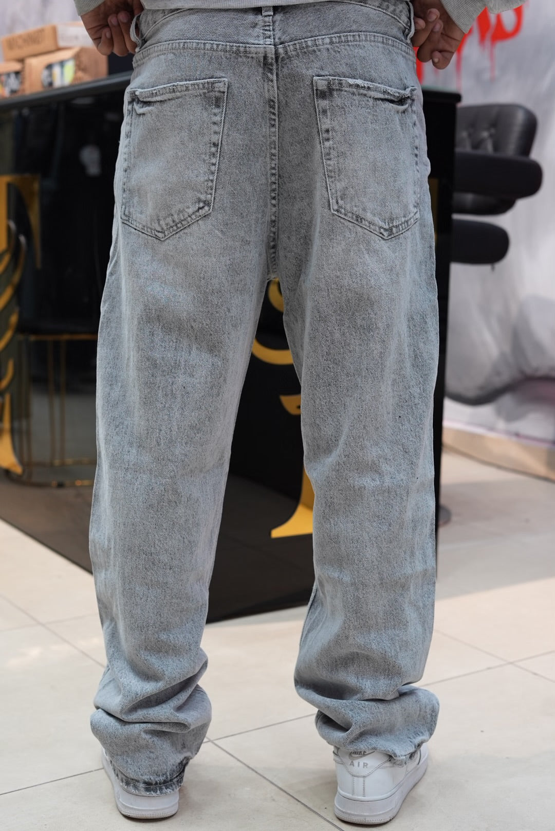 BAGGY JEANS X GREY 2