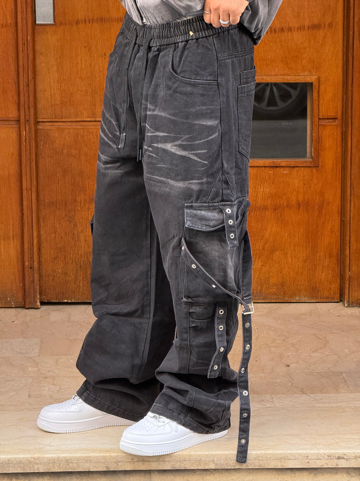 CARGO JEANS LASER BLACK CN