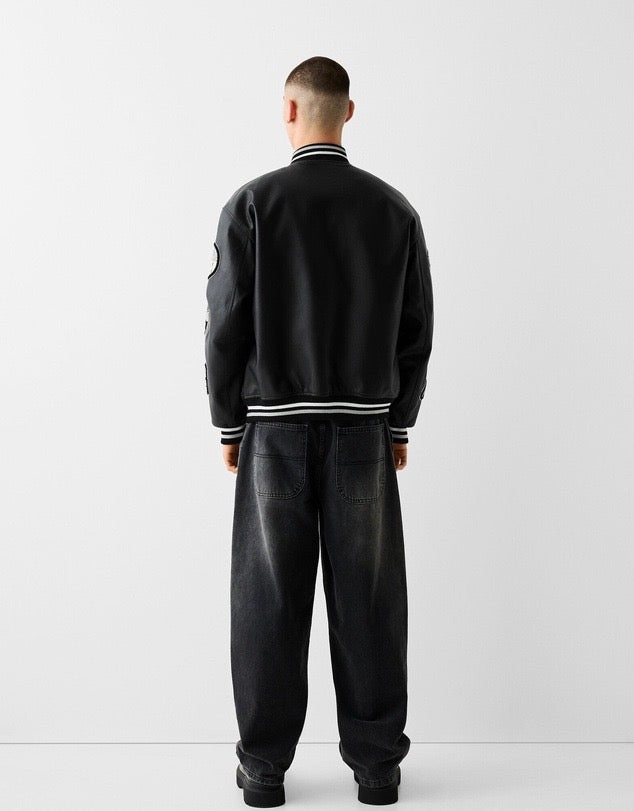 VARSITY BOMBER JACKET BLACK BERSHKA