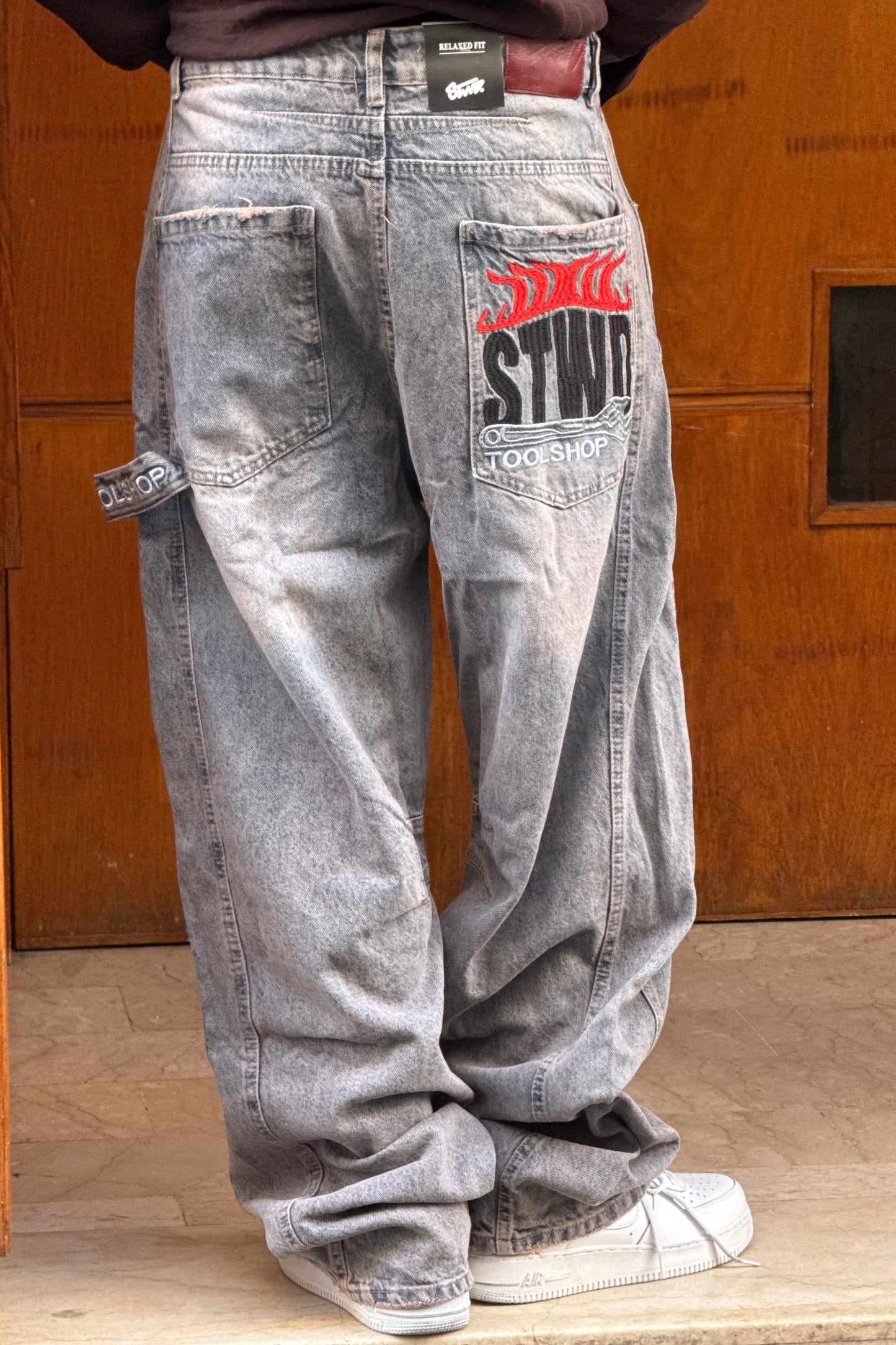 BAGGY JEANS STWD DIRTY (BROWN)
