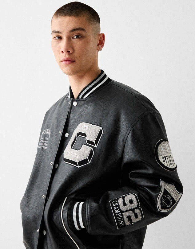 VARSITY BOMBER JACKET BLACK BERSHKA