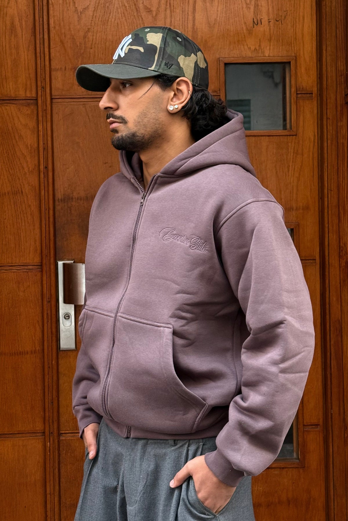 HOODIES ZIP BARRIER STATE BROWN BL