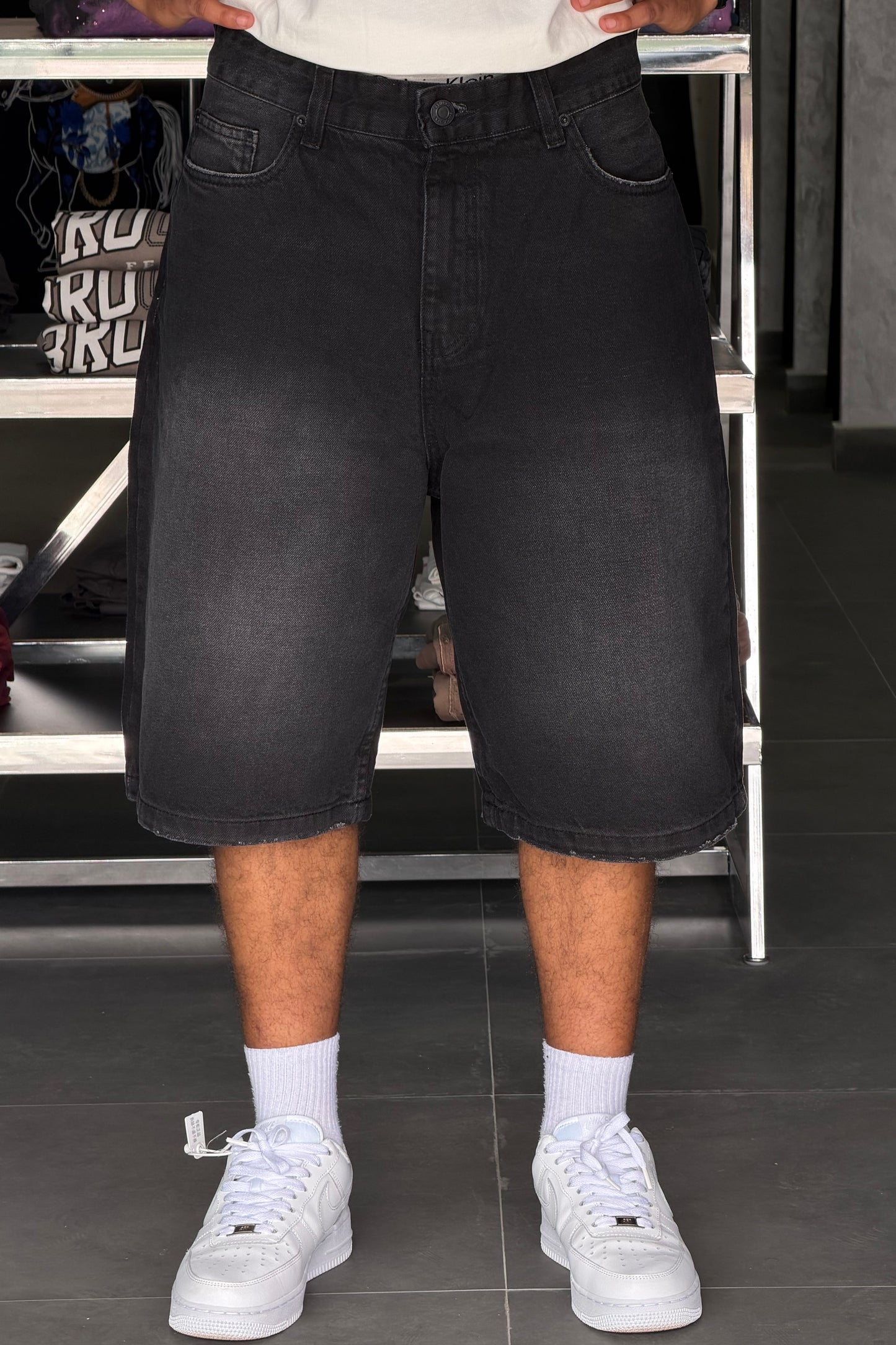 SKATER JORTS BLACK BS