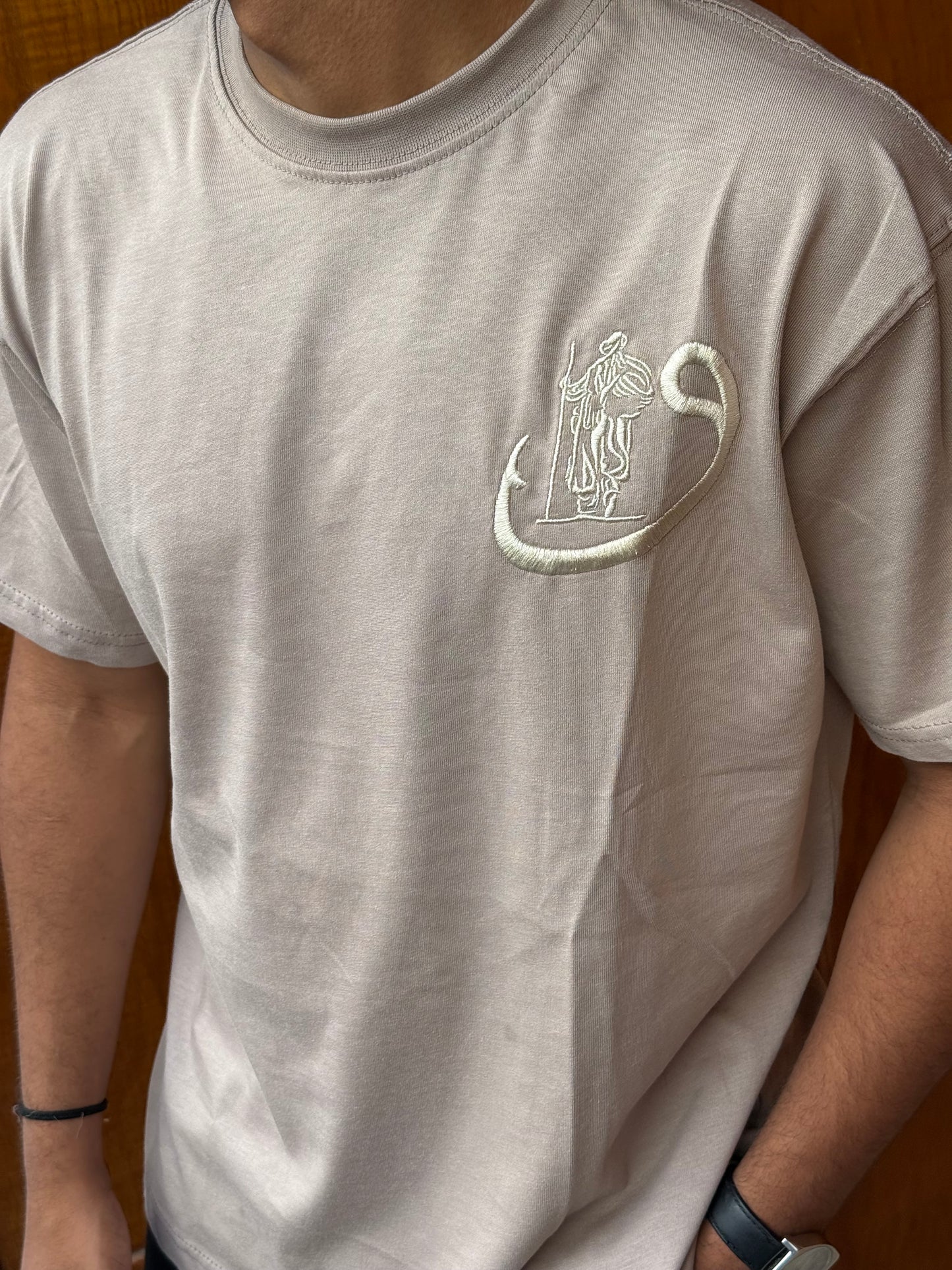 T-SHIRT (و) BEIGE BL