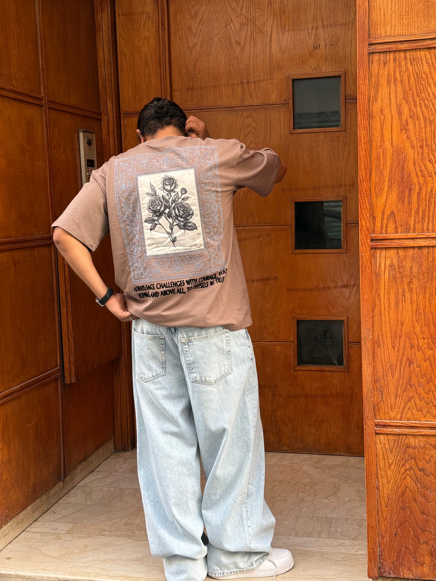 T-SHIRT BU BROWN T-21