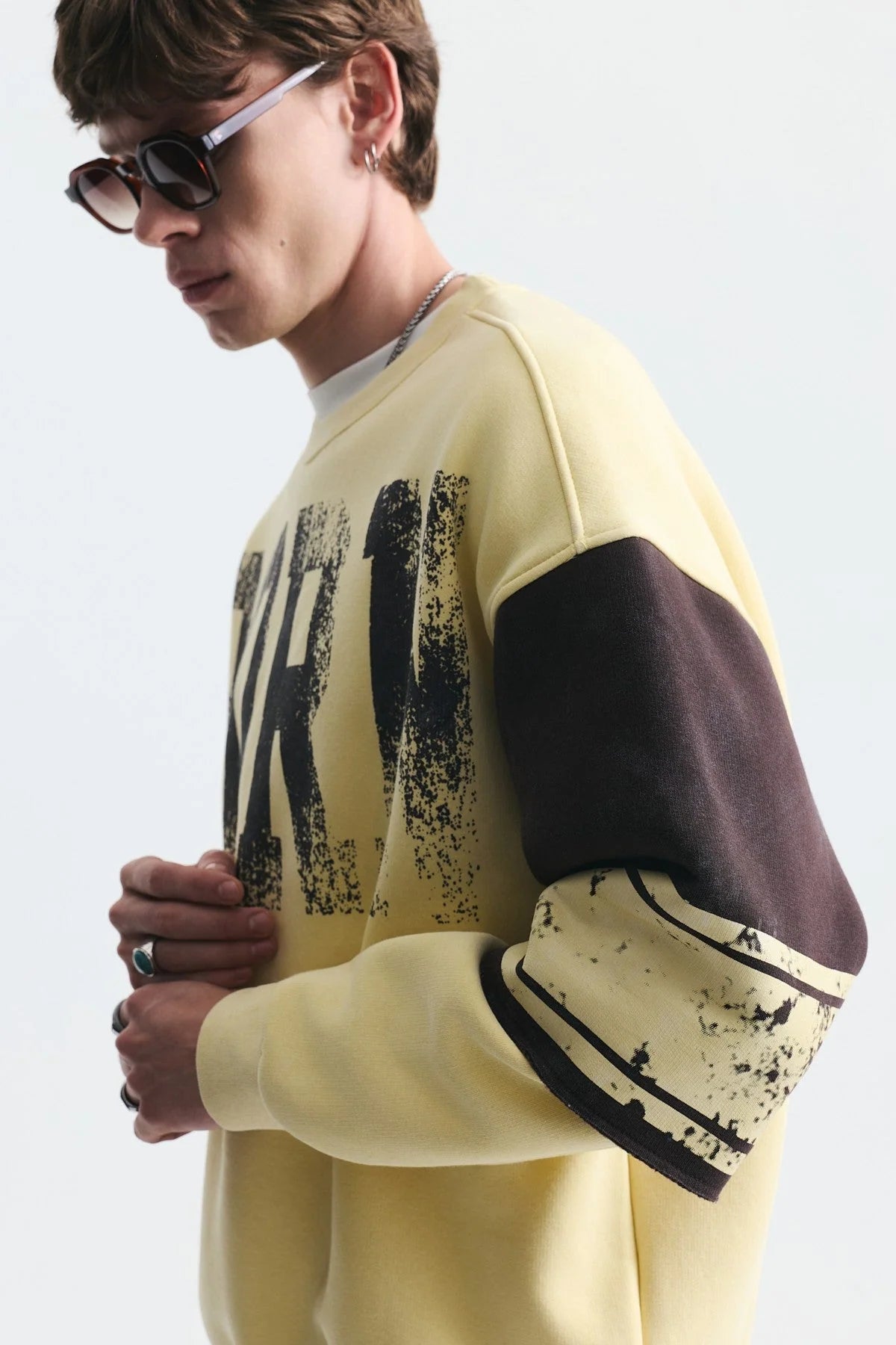SWEATSHIRT BORN YELLOW VM V70-237