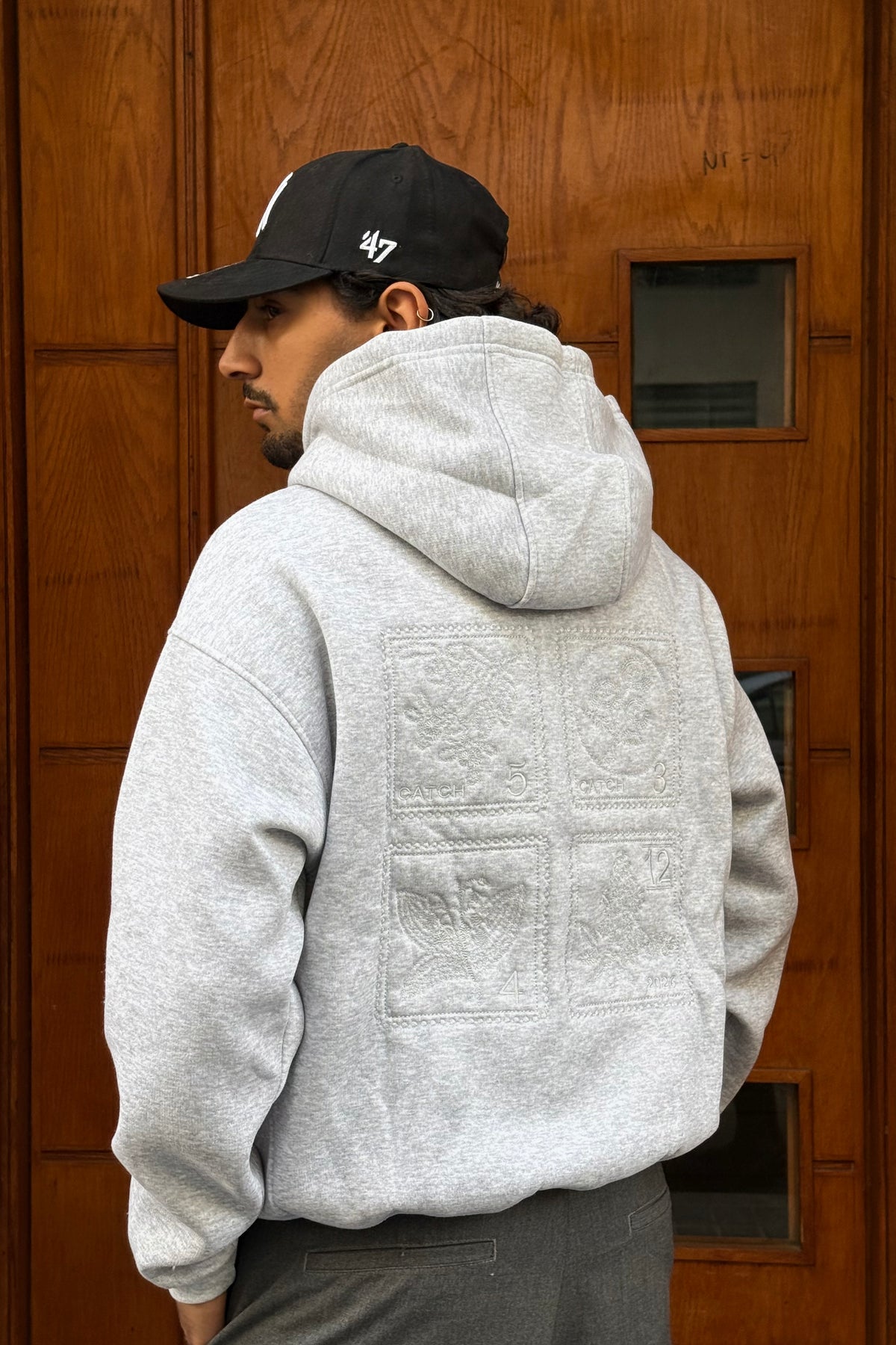 HOODIES BRODERIE GREY BL