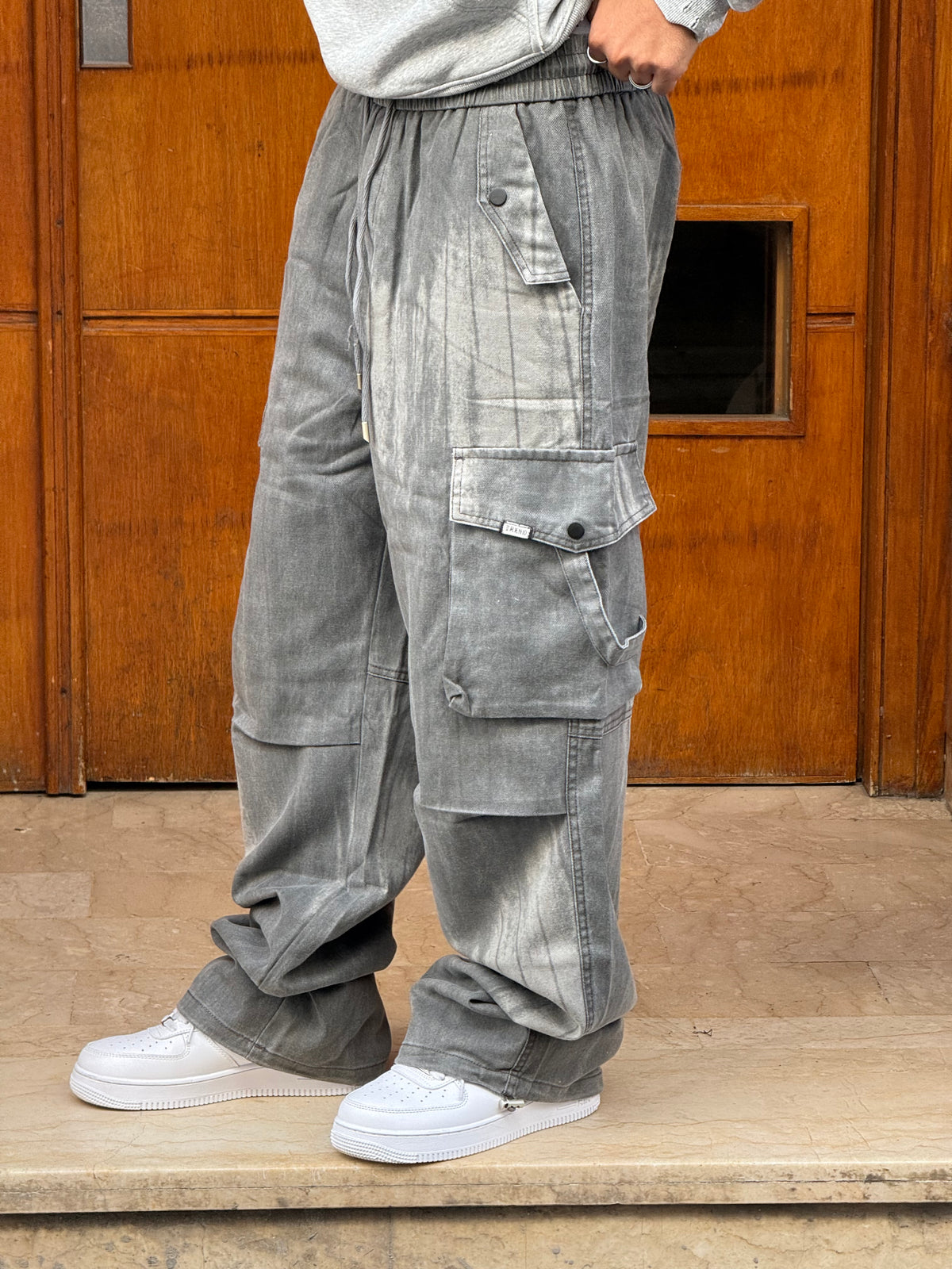 CARGO JEANS WASHED GREY CN