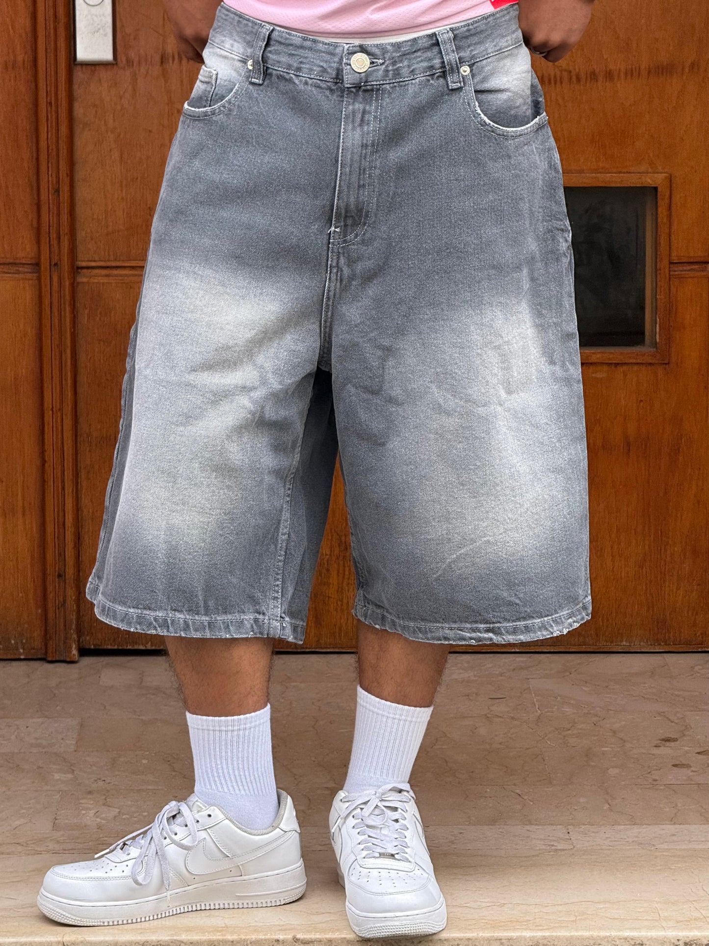 SKATER JORTS SMOKEY BS
