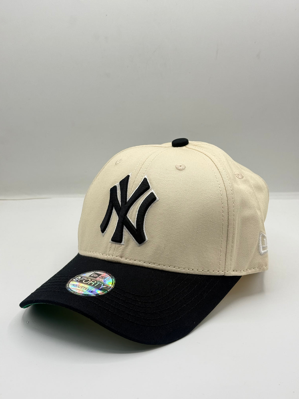CAP NY BEIGE NOIR