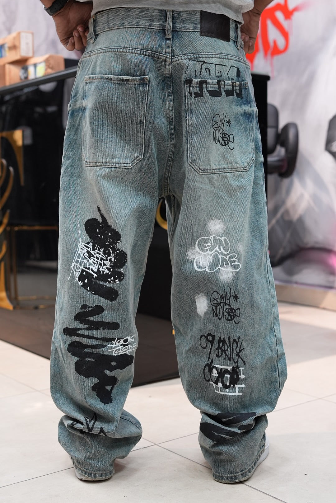 BAGGY JEANS GRAFFITI V2 DIRTY