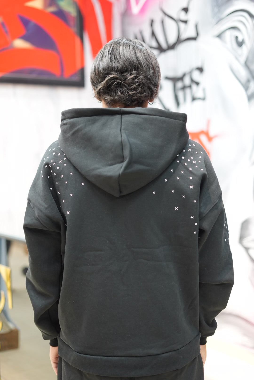 HOODIES STARS BLACK RT 2709