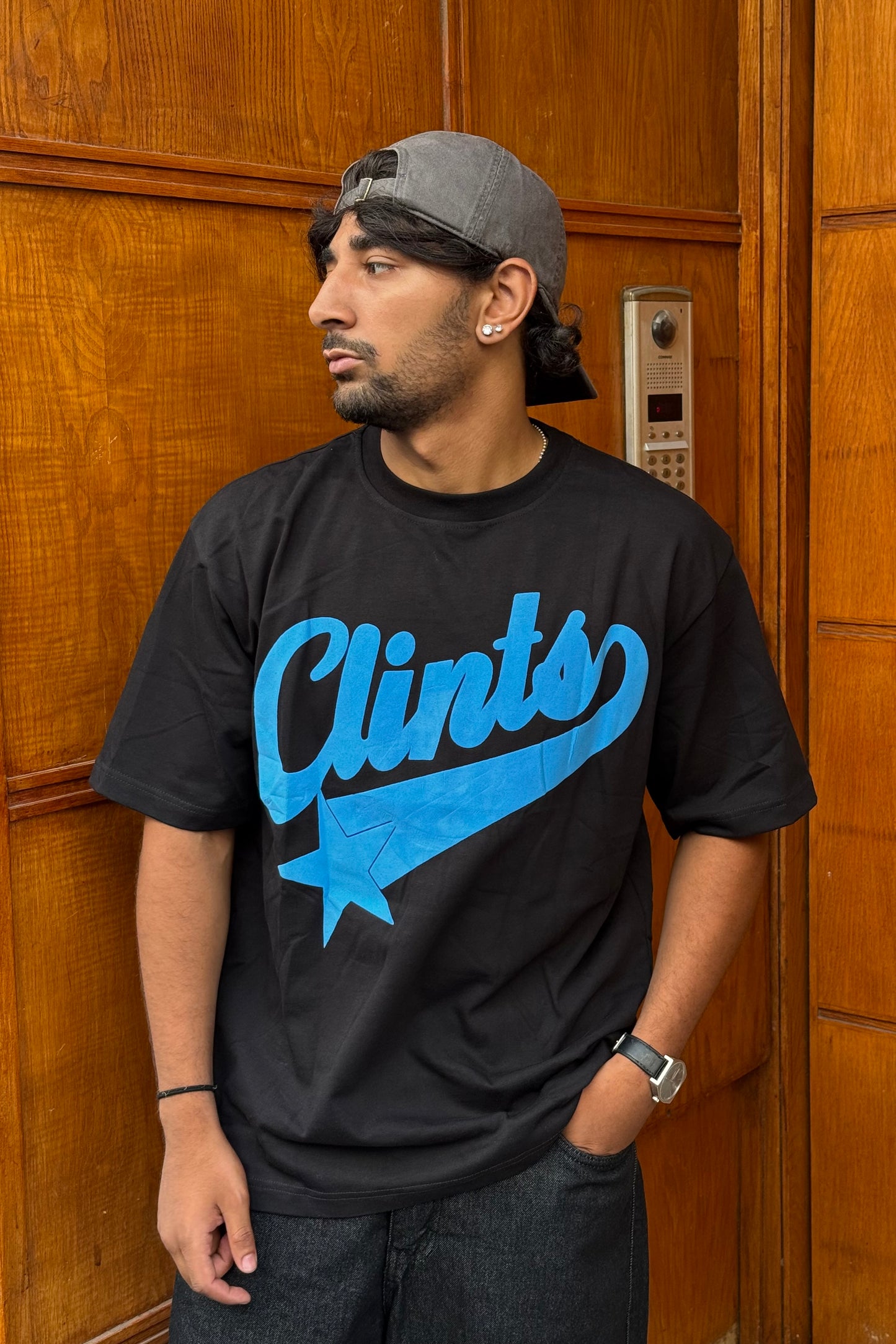T-SHIRT CLINTS BLACK BL