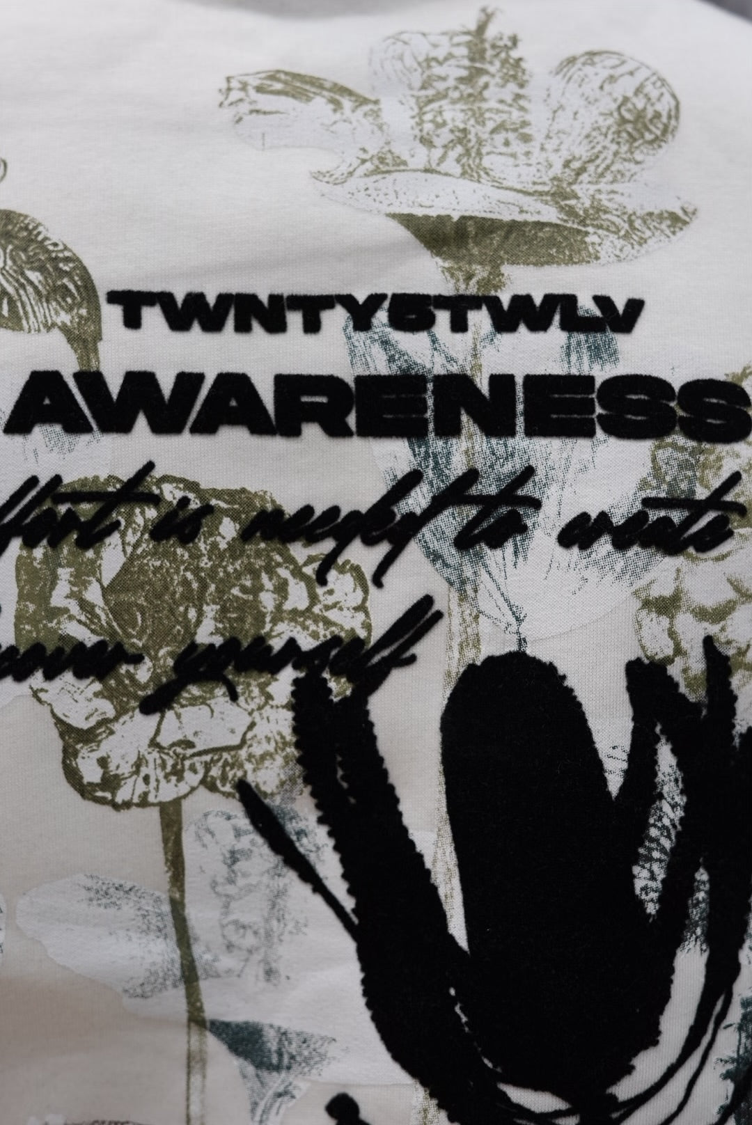 SWEATSHIRT AWARENESS WHITE 257019