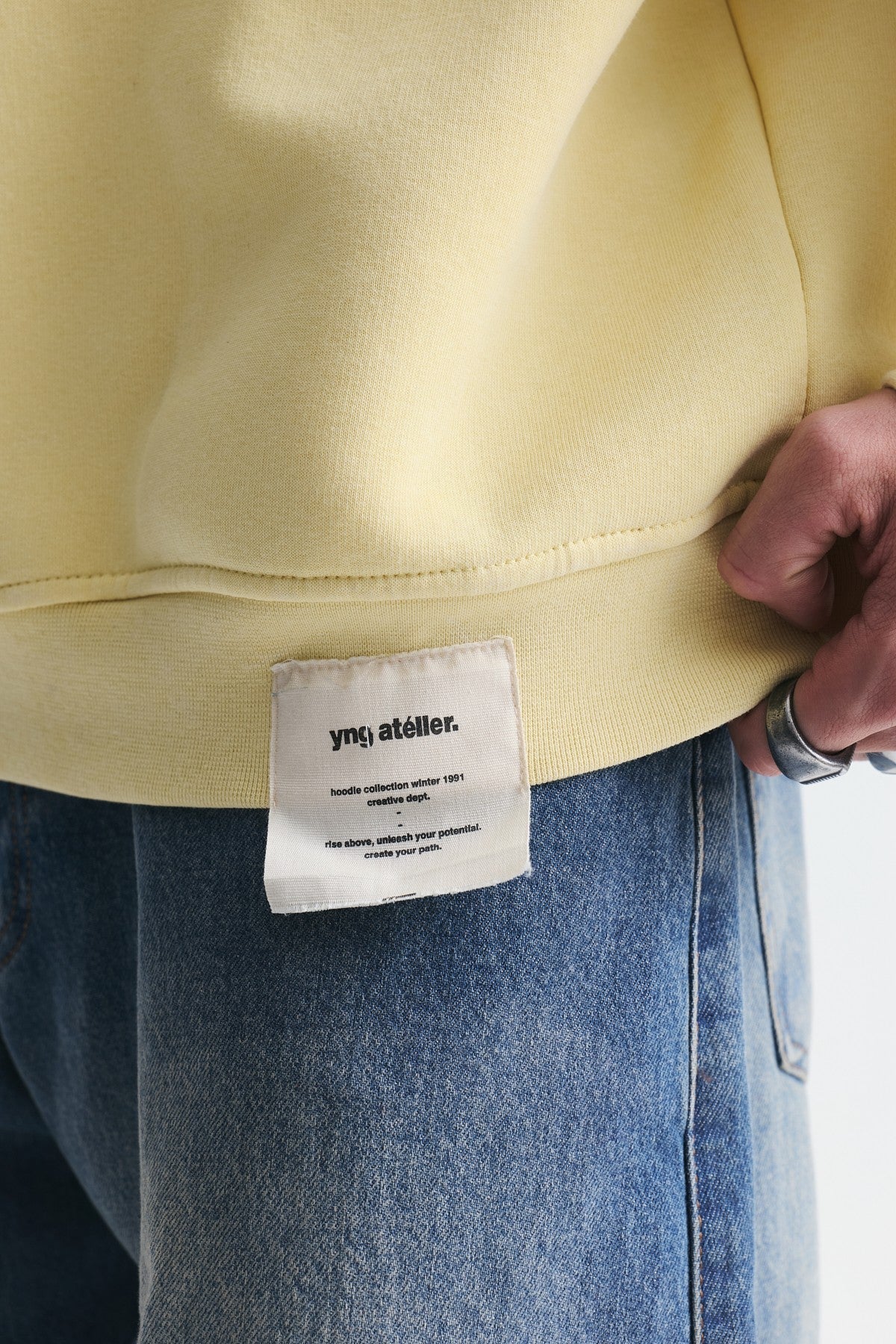 SWEATSHIRT BORN YELLOW VM V70-237