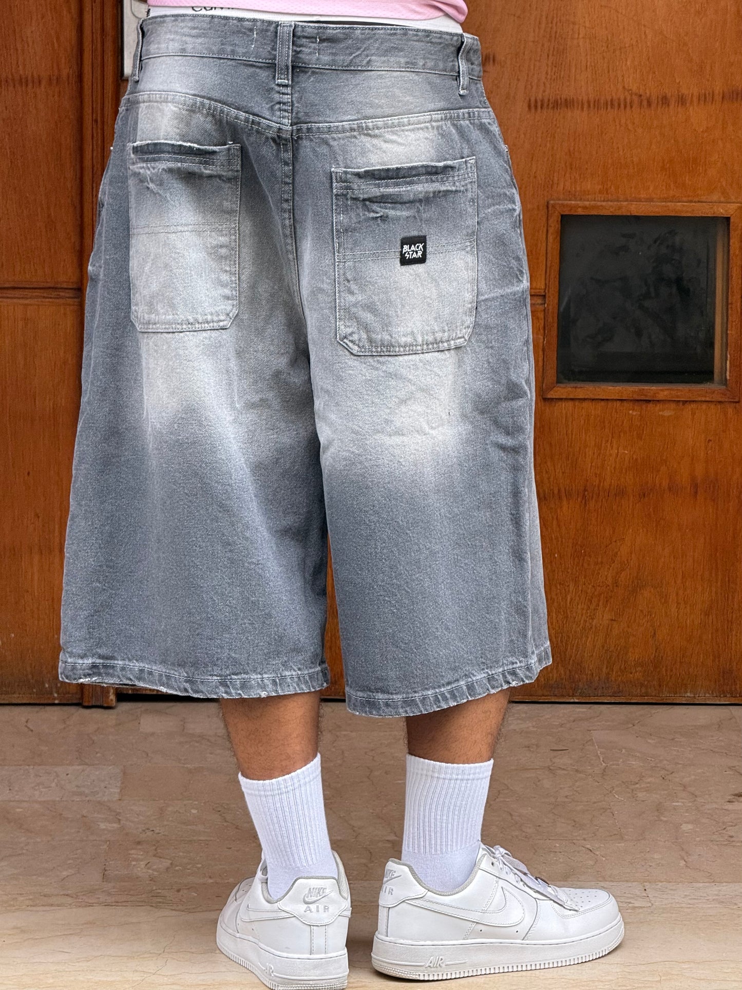 SKATER JORTS SMOKEY BS